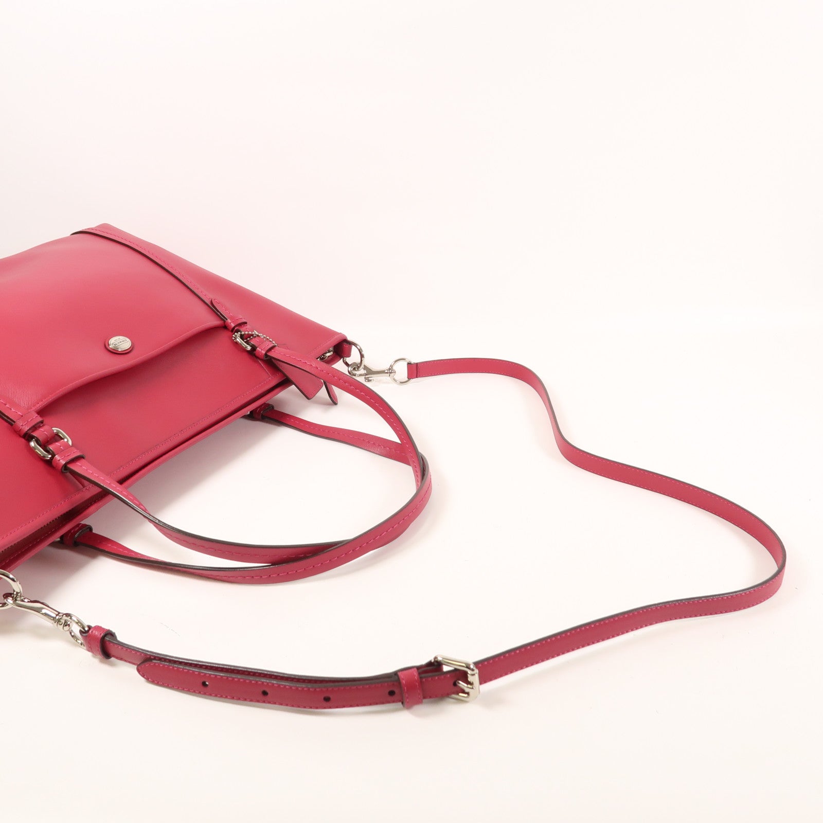 COACH 皮革Shoulder Bag銀扣手挽肩背兩用袋