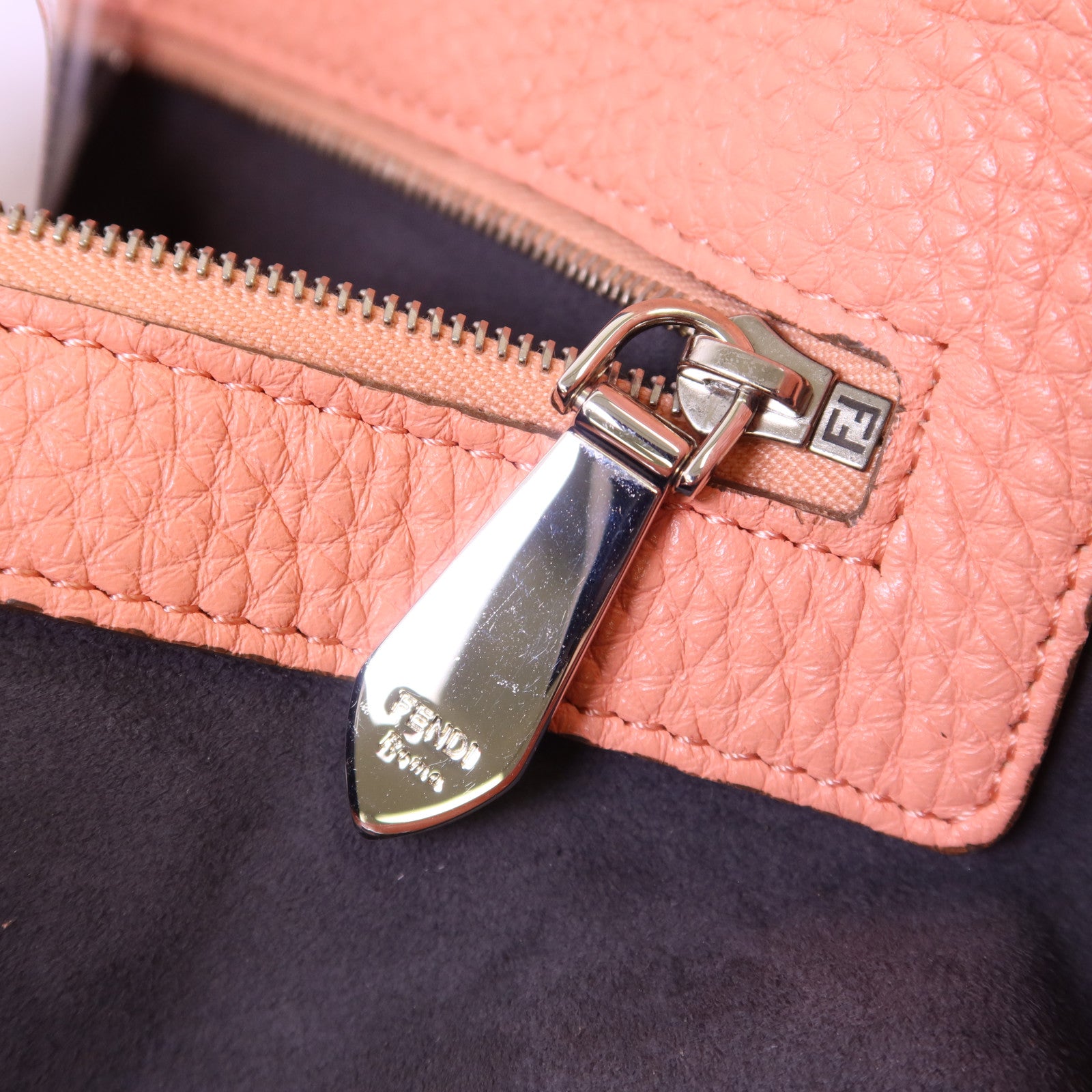 FENDI 牛皮皮革2 Way Shoulder Bag銀扣手挽肩背兩用袋