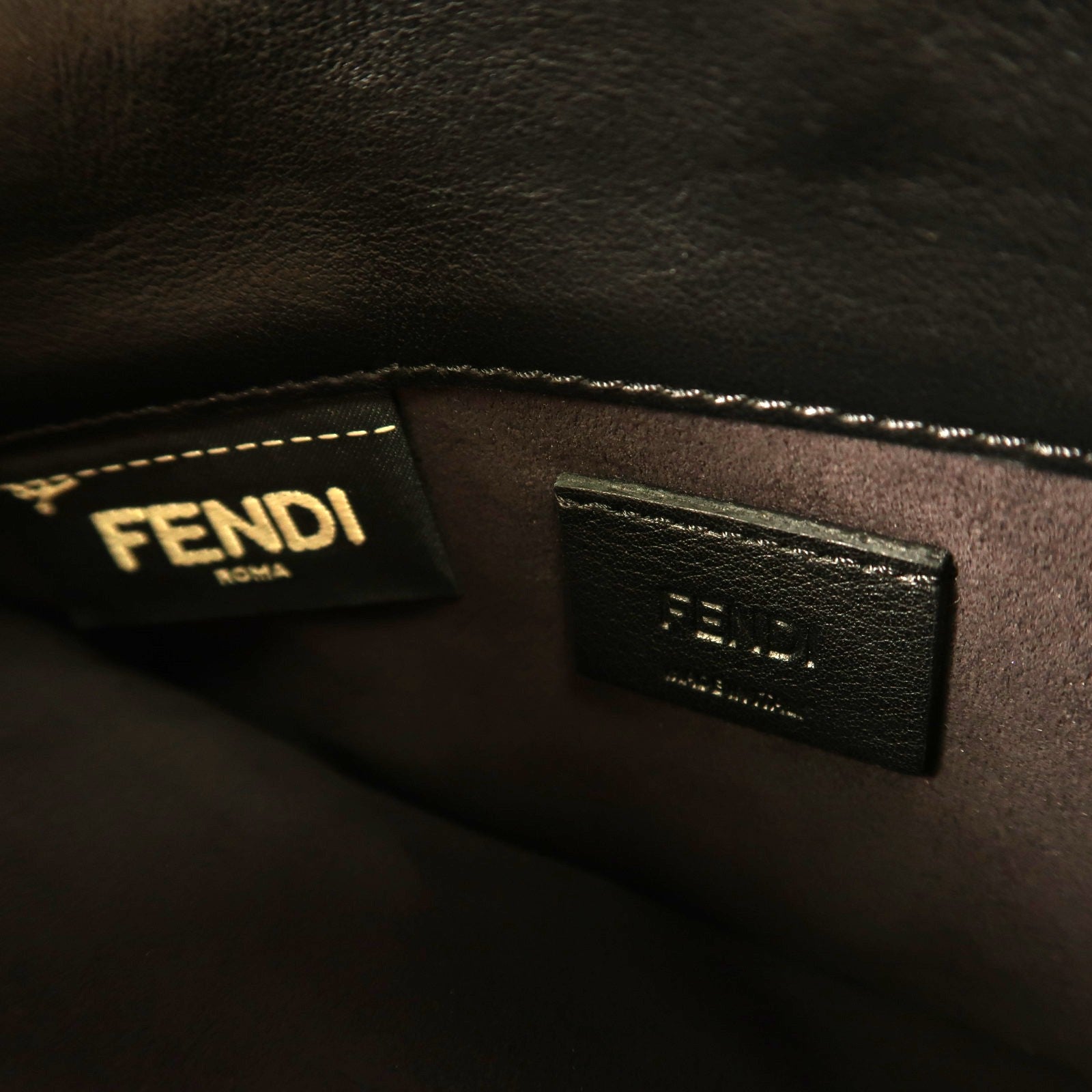 FENDI SHW Shiny Nappa Trapuntata Potom Wallet On Chain 8M0346 Calfskin Black