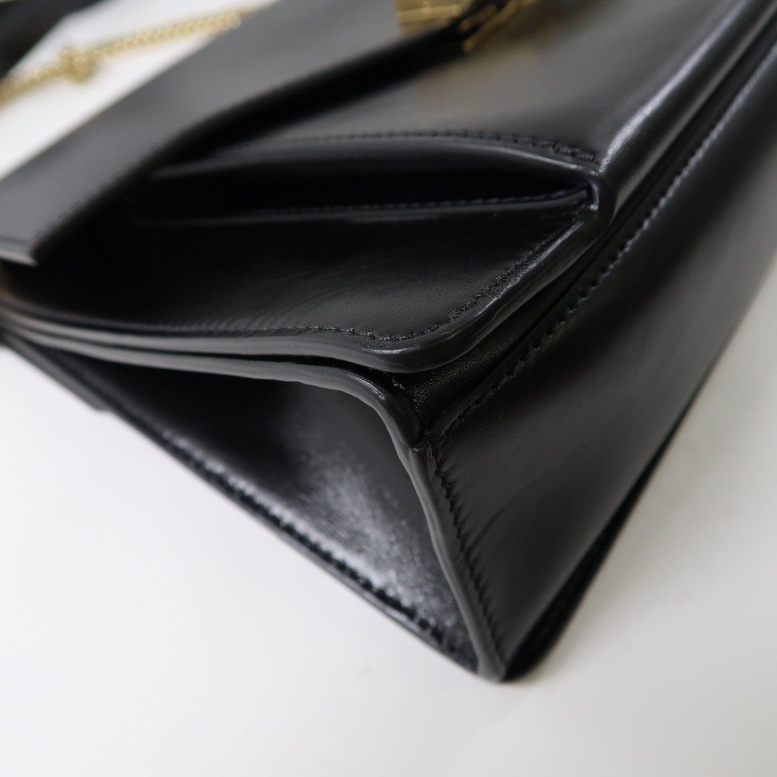 GIVENCHY 牛皮皮革GV3金扣鏈帶手挽肩背兩用袋黑色