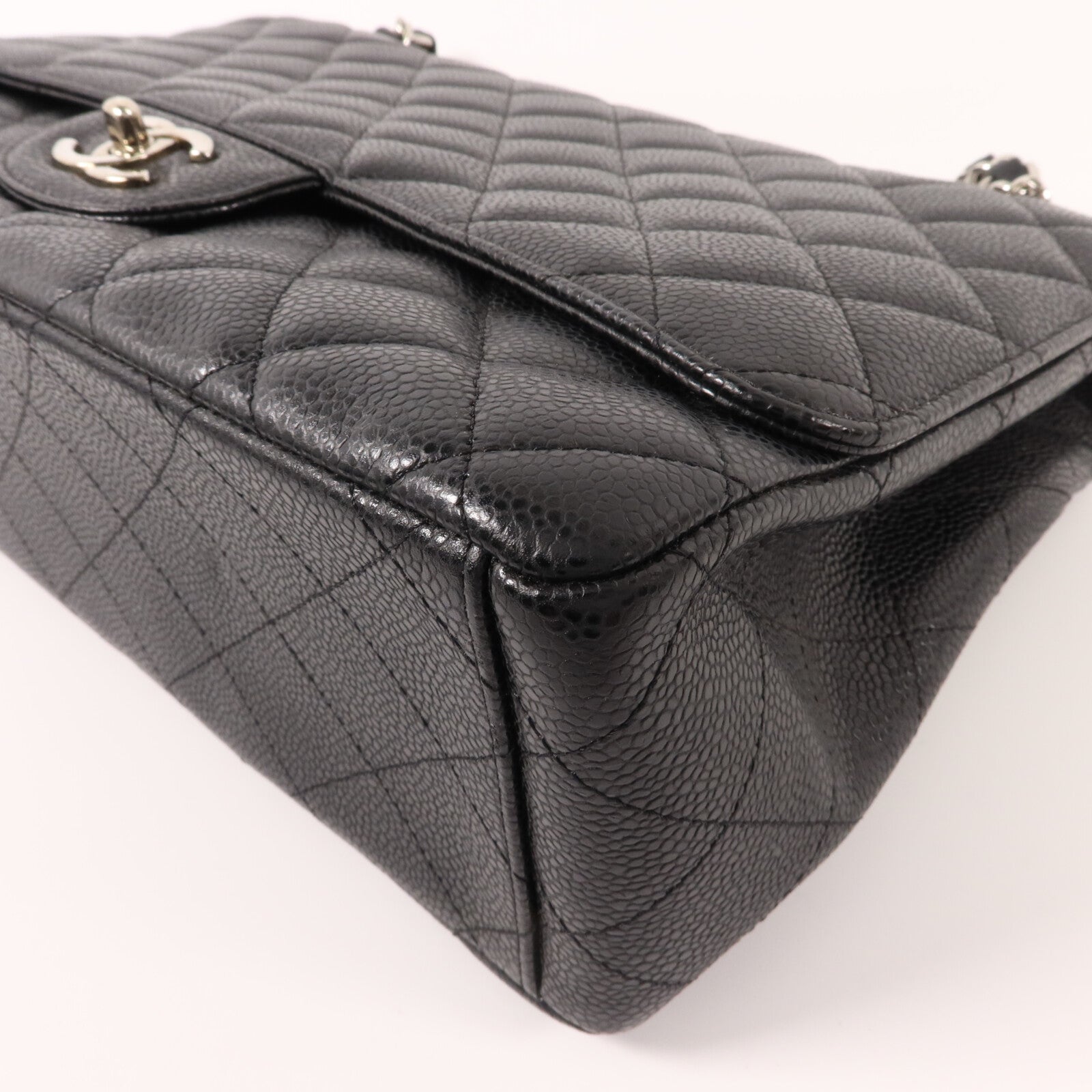 CHANEL 牛皮皮革Maxi Classic鏈帶肩背袋