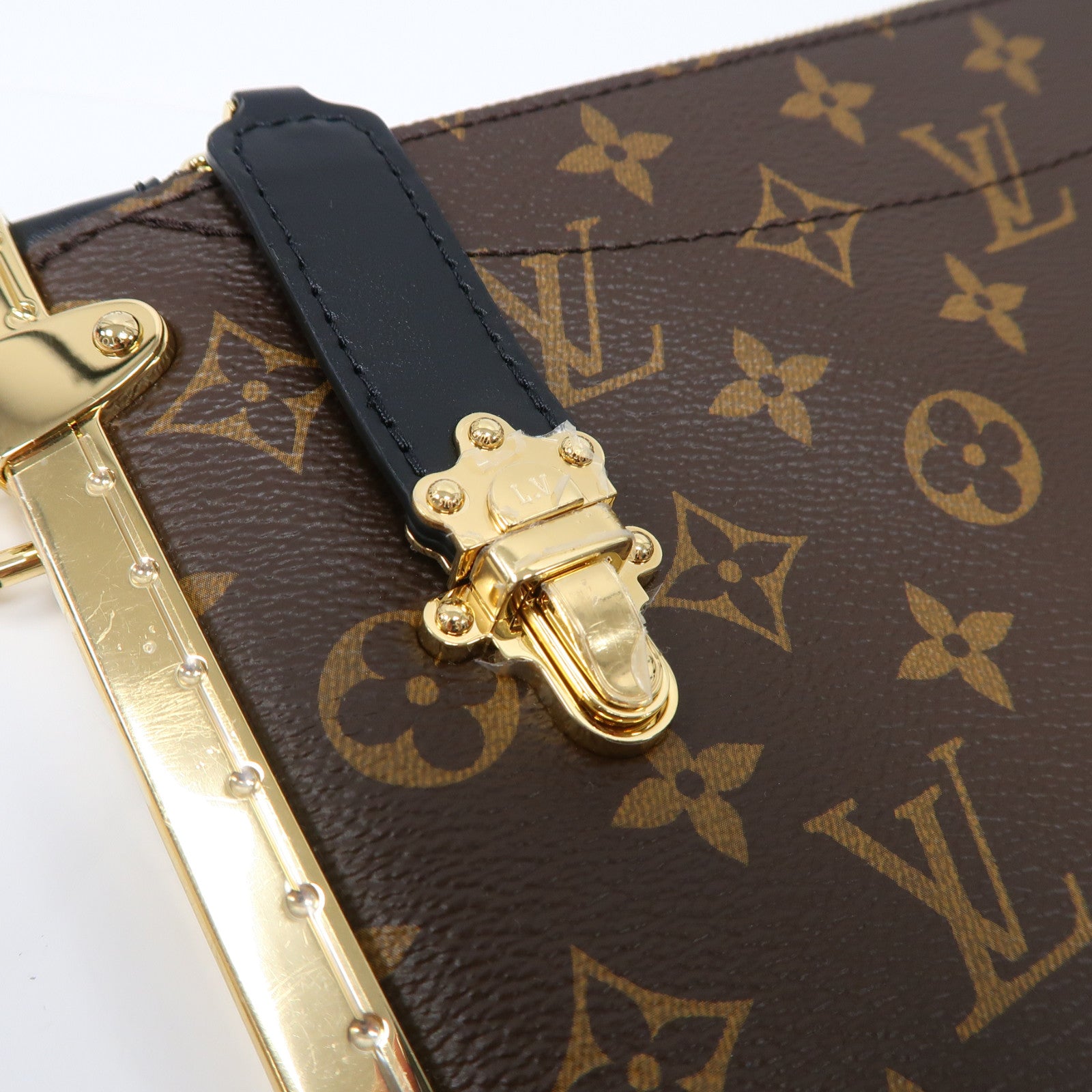 LOUIS VUITTON 【激減優惠】Monogram Lucky Trunk金扣肩背袋啡色