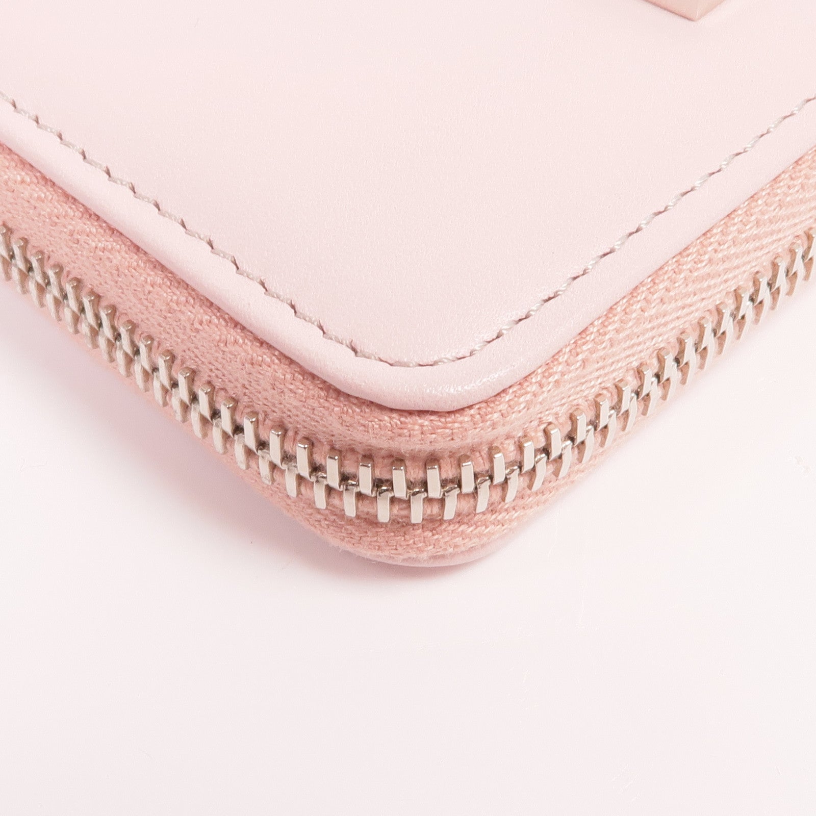 TOD'S 皮革Wallet銀扣錢包