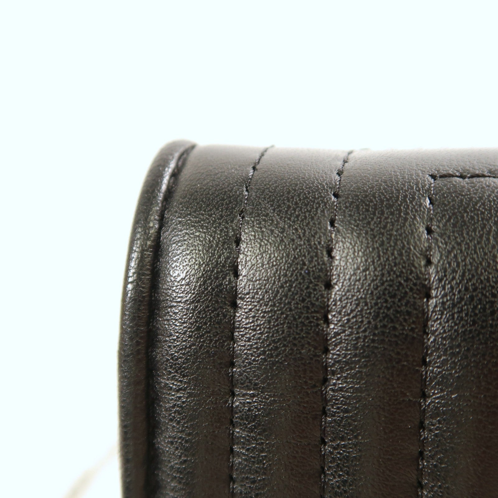 FENDI SHW Shiny Nappa Trapuntata Potom Wallet On Chain 8M0346 Calfskin Black