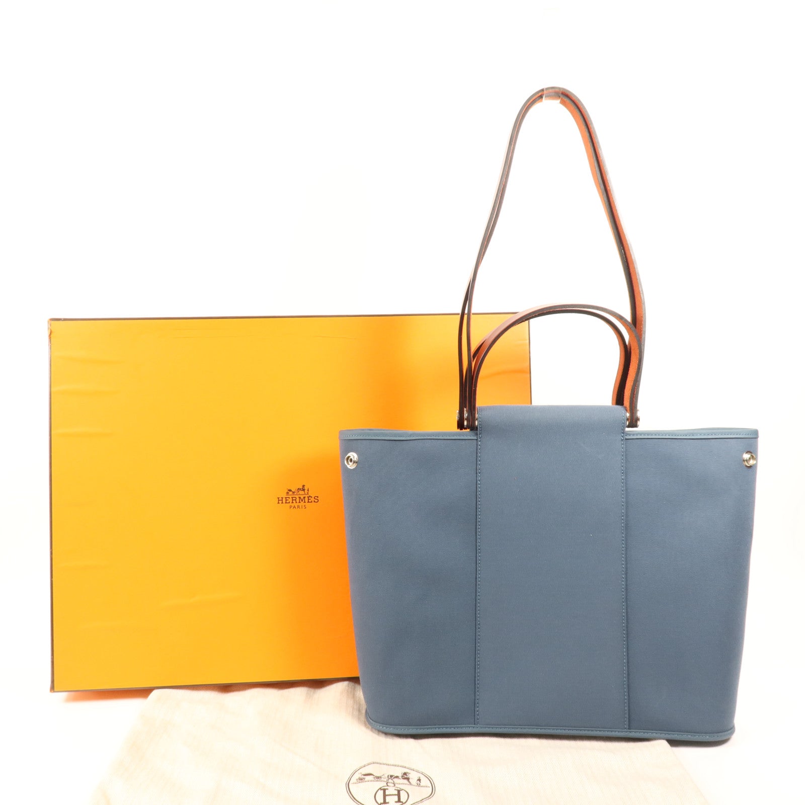 HERMES 帆布Cabag 32銀扣手挽肩背兩用袋Bleu Tempete