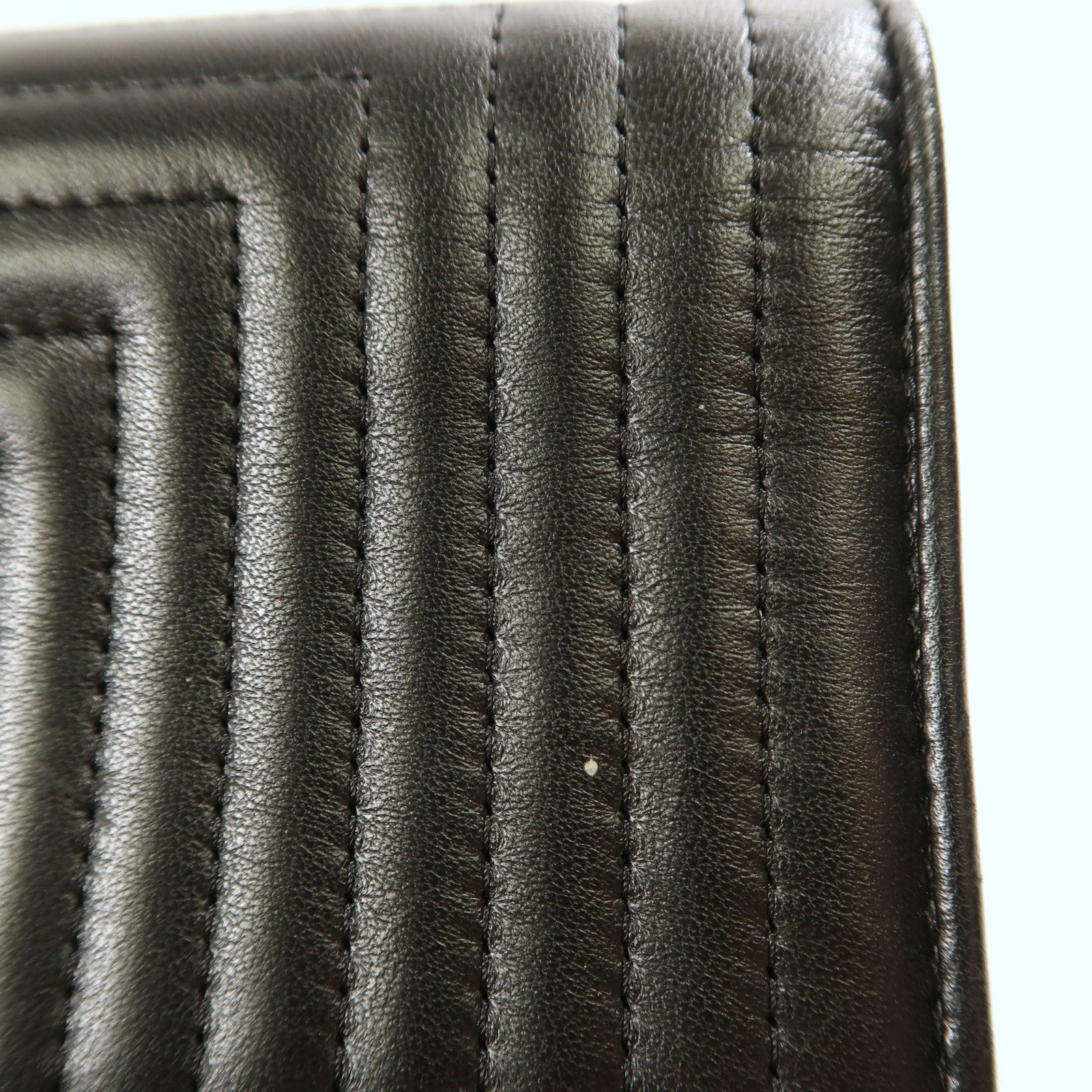 FENDI SHW Shiny Nappa Trapuntata Potom Wallet On Chain 8M0346 Calfskin Black