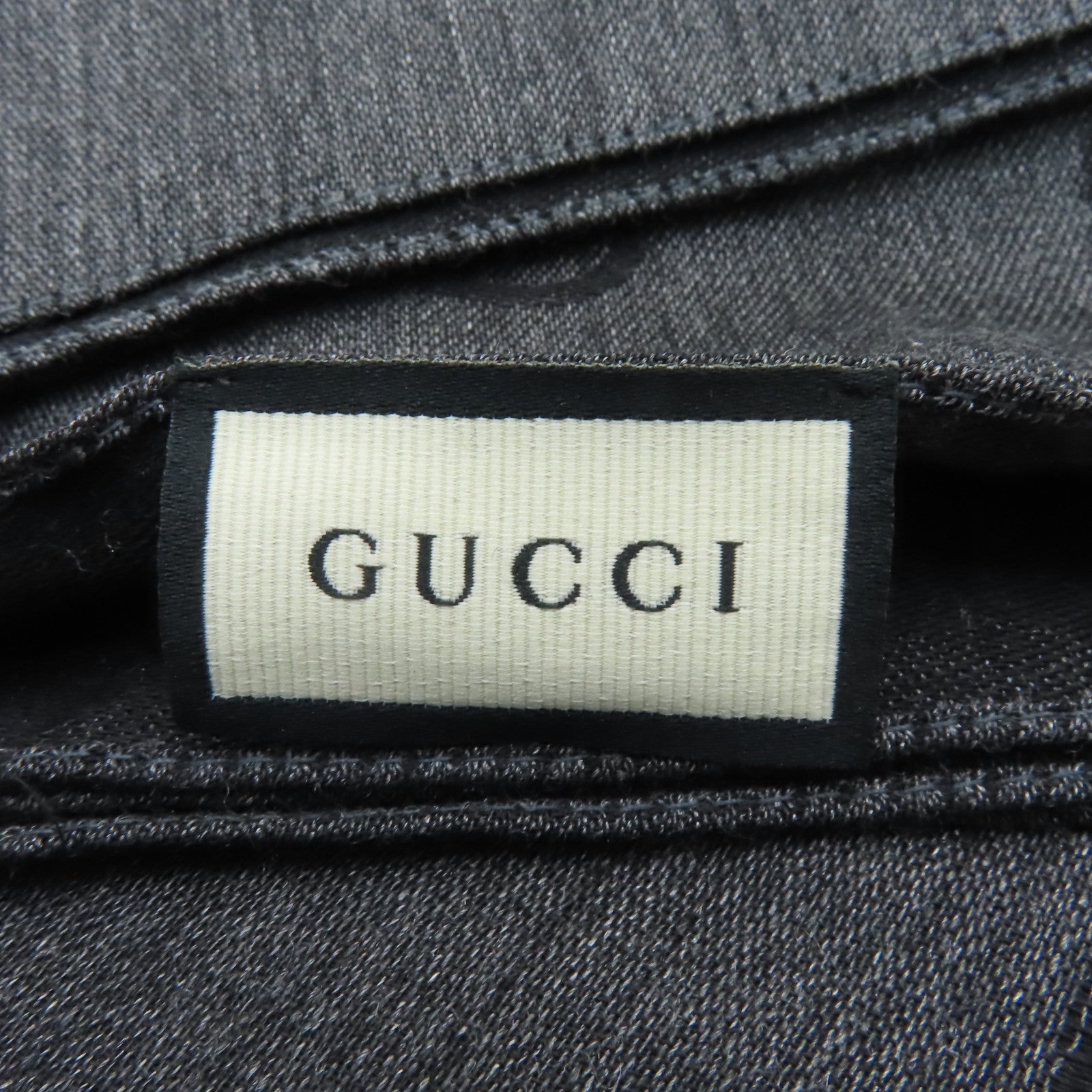 GUCCI 【激減優惠】羊毛/絲質Scarf圍巾深灰色