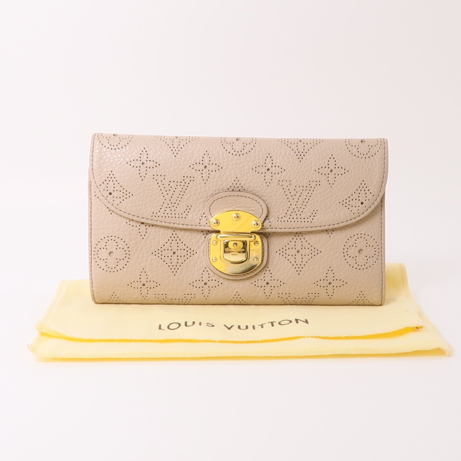 LOUIS VUITTON 【激減優惠】Monogram Mahina Amelia Coquille Long Wallet金扣長錢包米色