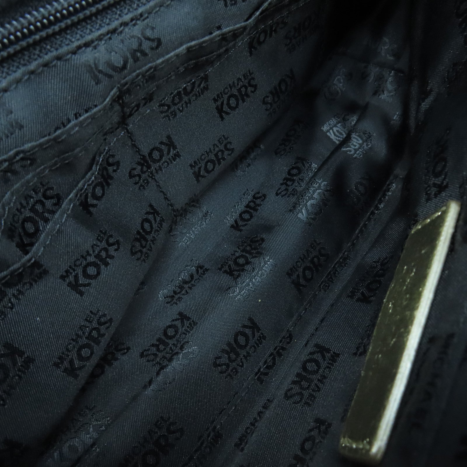 Michael Kors 【激減優惠】麂皮皮革Shoulder Bag金扣鏈帶肩背袋黑色