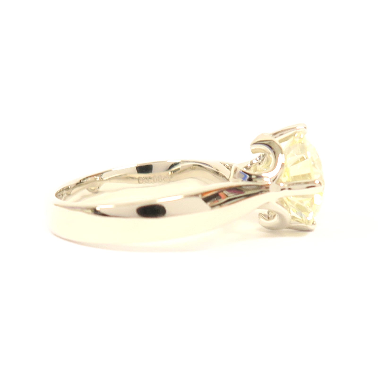 JEWELRY **【激減優惠】18K白金Diamond 7.3g 3.08ct鑽石戒指US#6.25