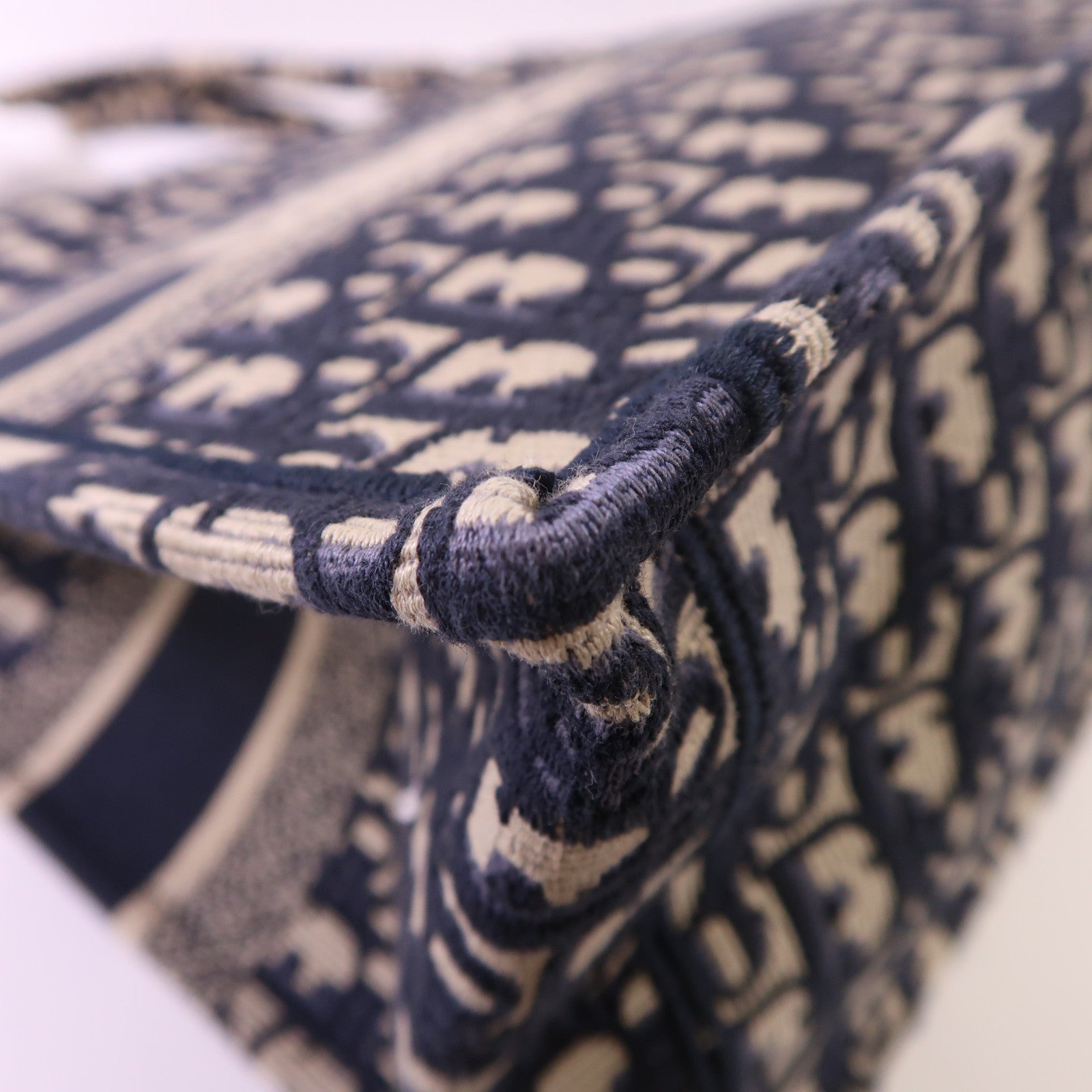 Dior 帆布Book Tote Medium手挽袋