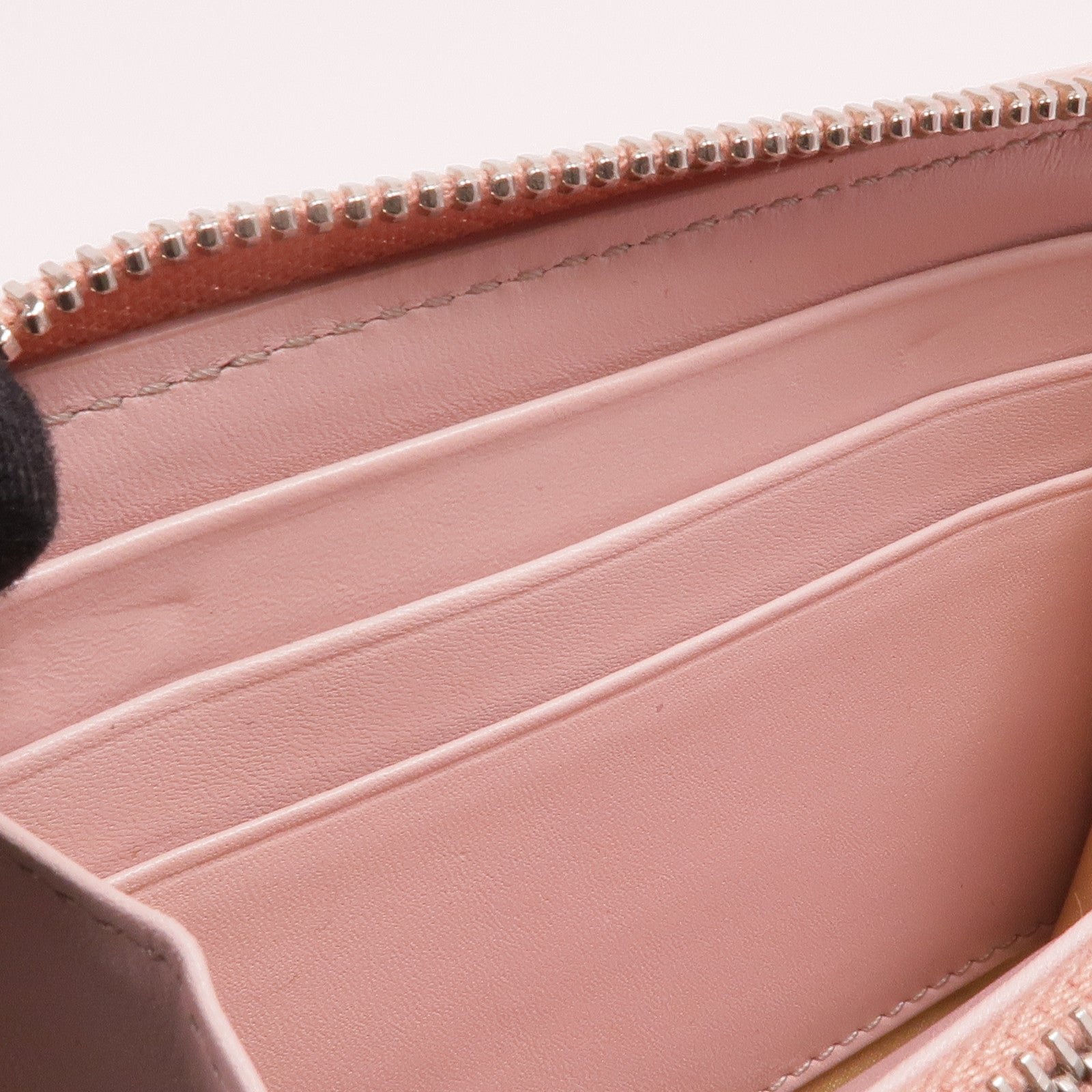 TOD'S 皮革Wallet銀扣錢包