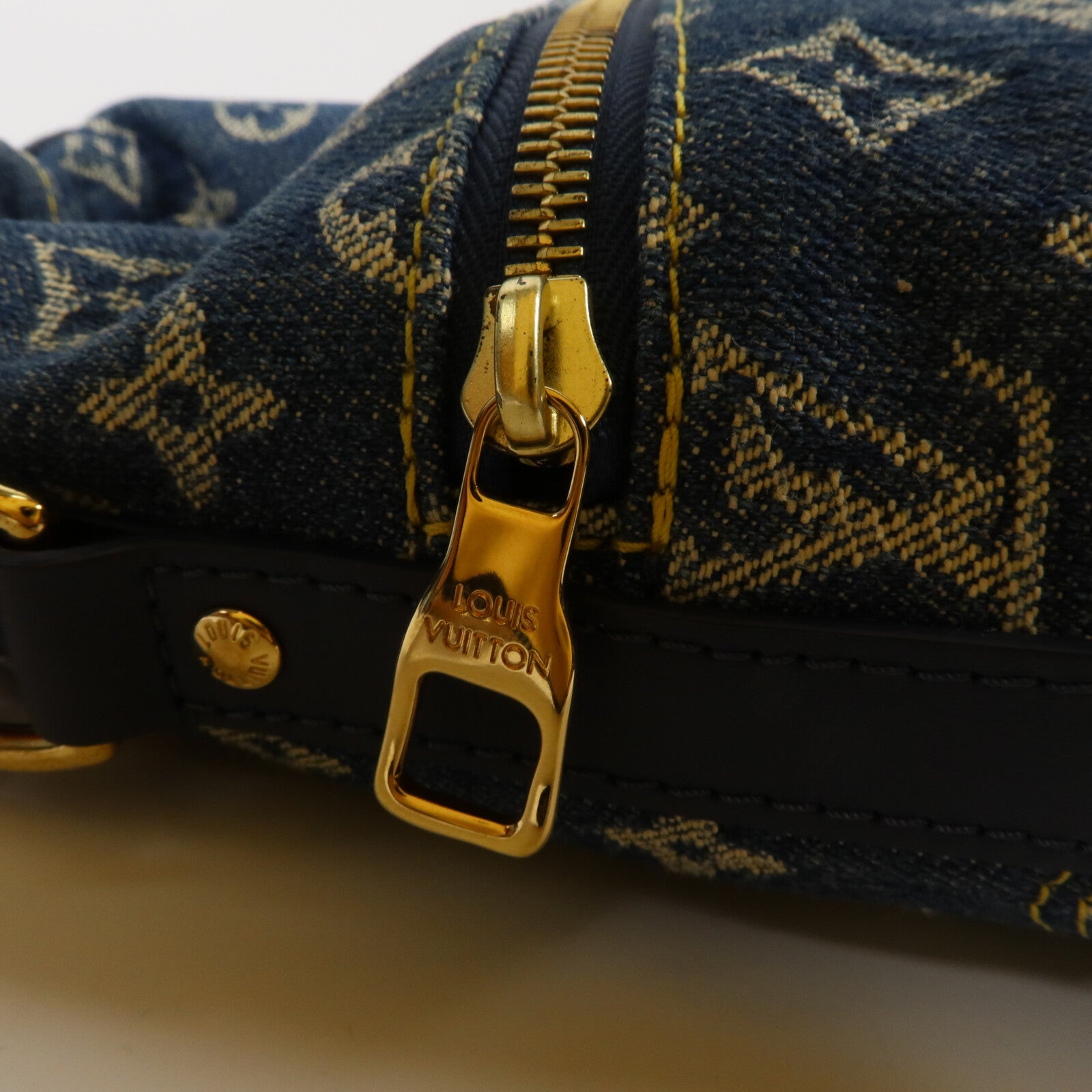 LOUIS VUITTON Monogram Denim/Taurillon Japanese Cruiser手挽肩背兩用袋