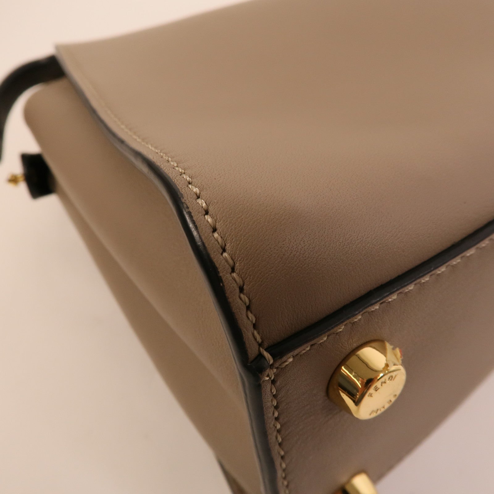 FENDI 牛皮皮革Peekaboo Small手挽肩背兩用袋