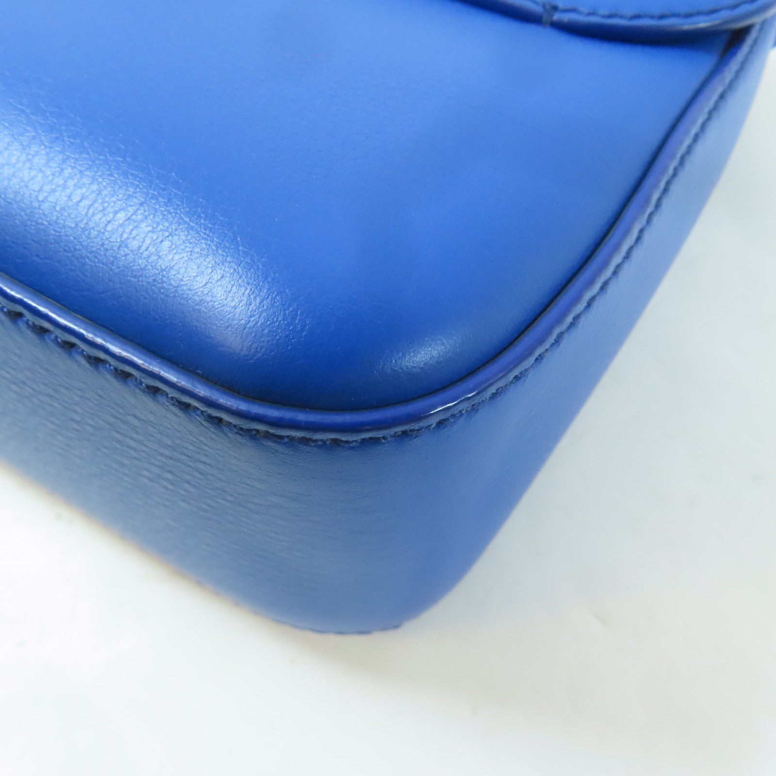 GIVENCHY 【激減優惠】牛皮皮革Nobile Bag金扣肩背袋藍色