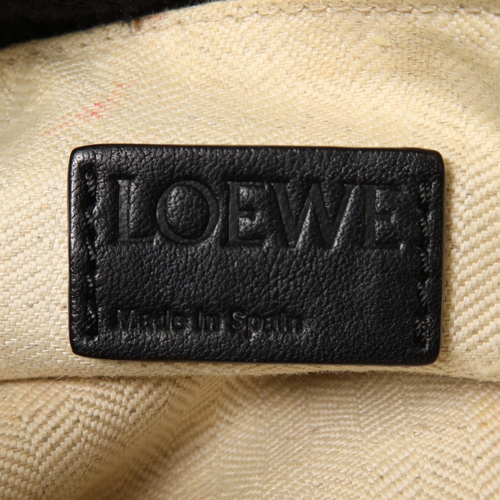 LOEWE 牛皮皮革Puzzle Medium手挽肩背兩用袋