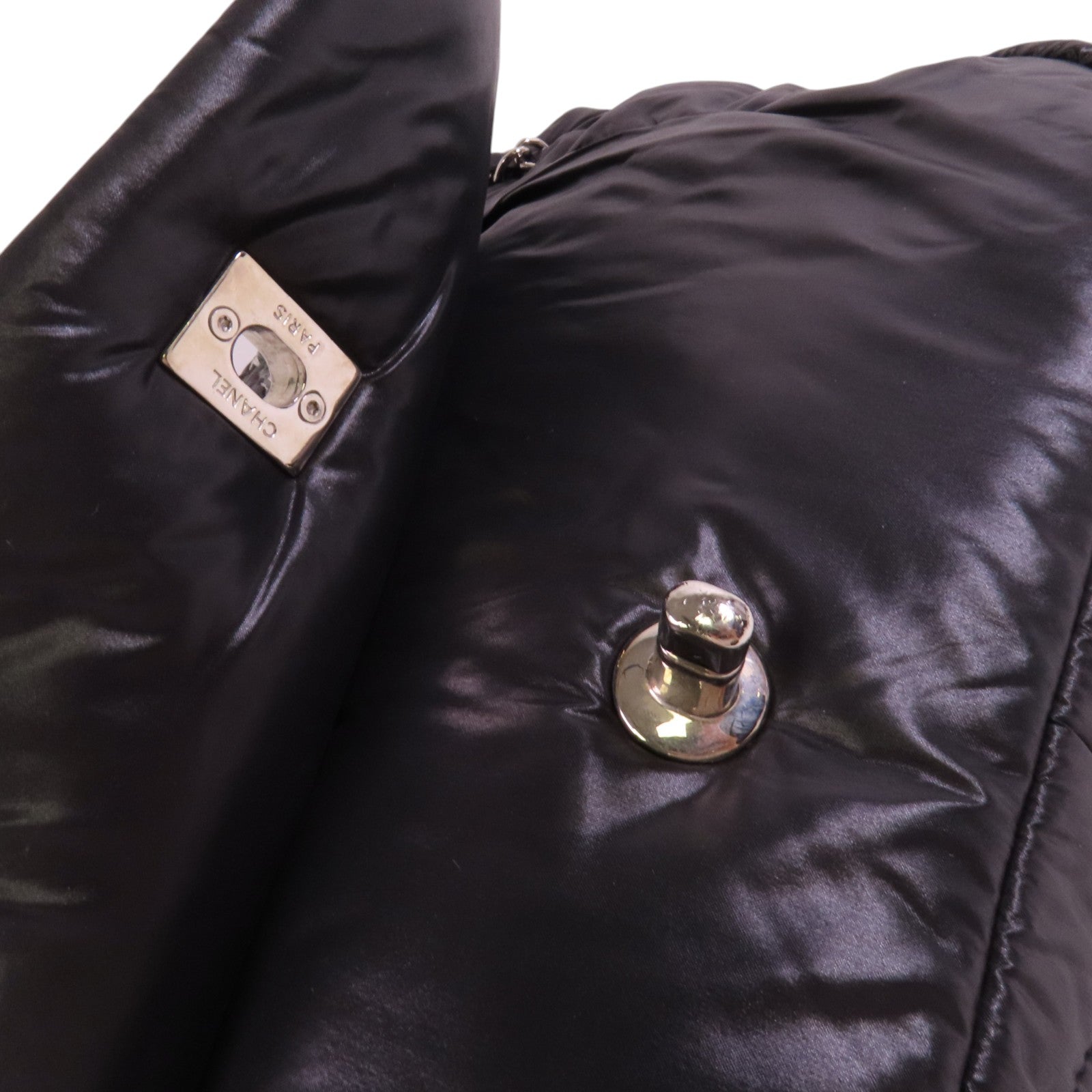 CHANEL 尼龍Chain Shoulder銀扣鏈帶肩背袋