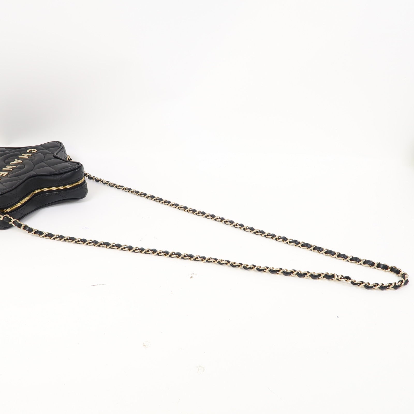 CHANEL 菱格羊皮皮革Chain Shoulder金扣鏈帶肩背袋黑色