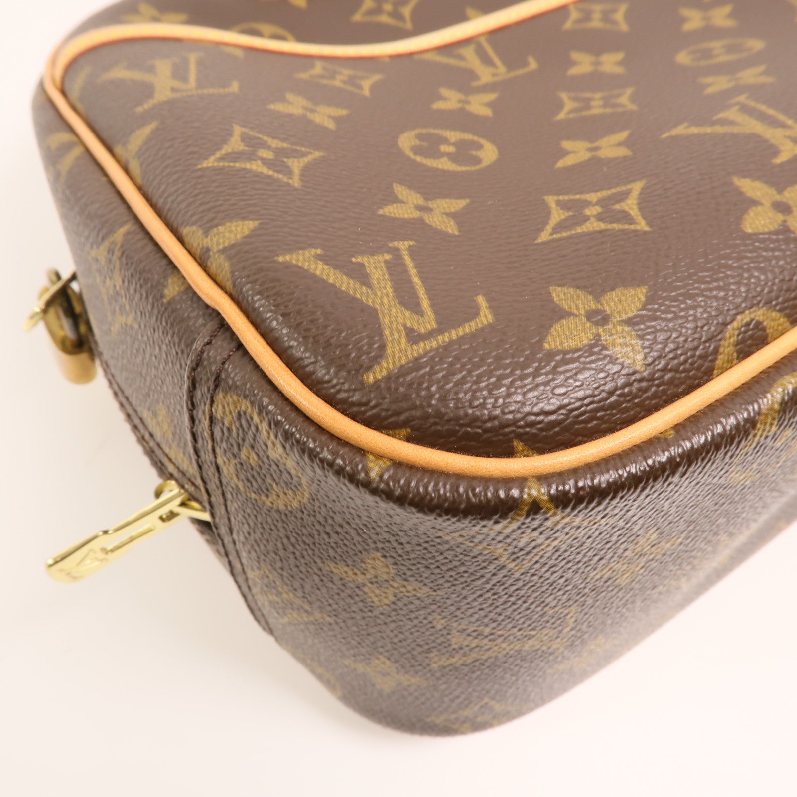 LOUIS VUITTON Monogram Trouville金扣手挽袋