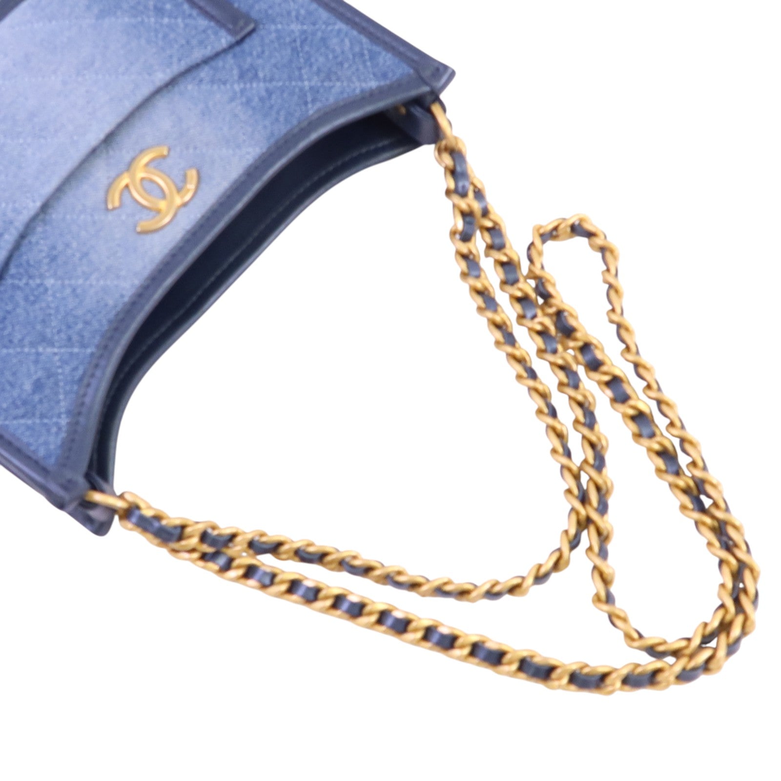 CHANEL 牛仔布Hobo Bag金扣鏈帶手挽肩背兩用袋