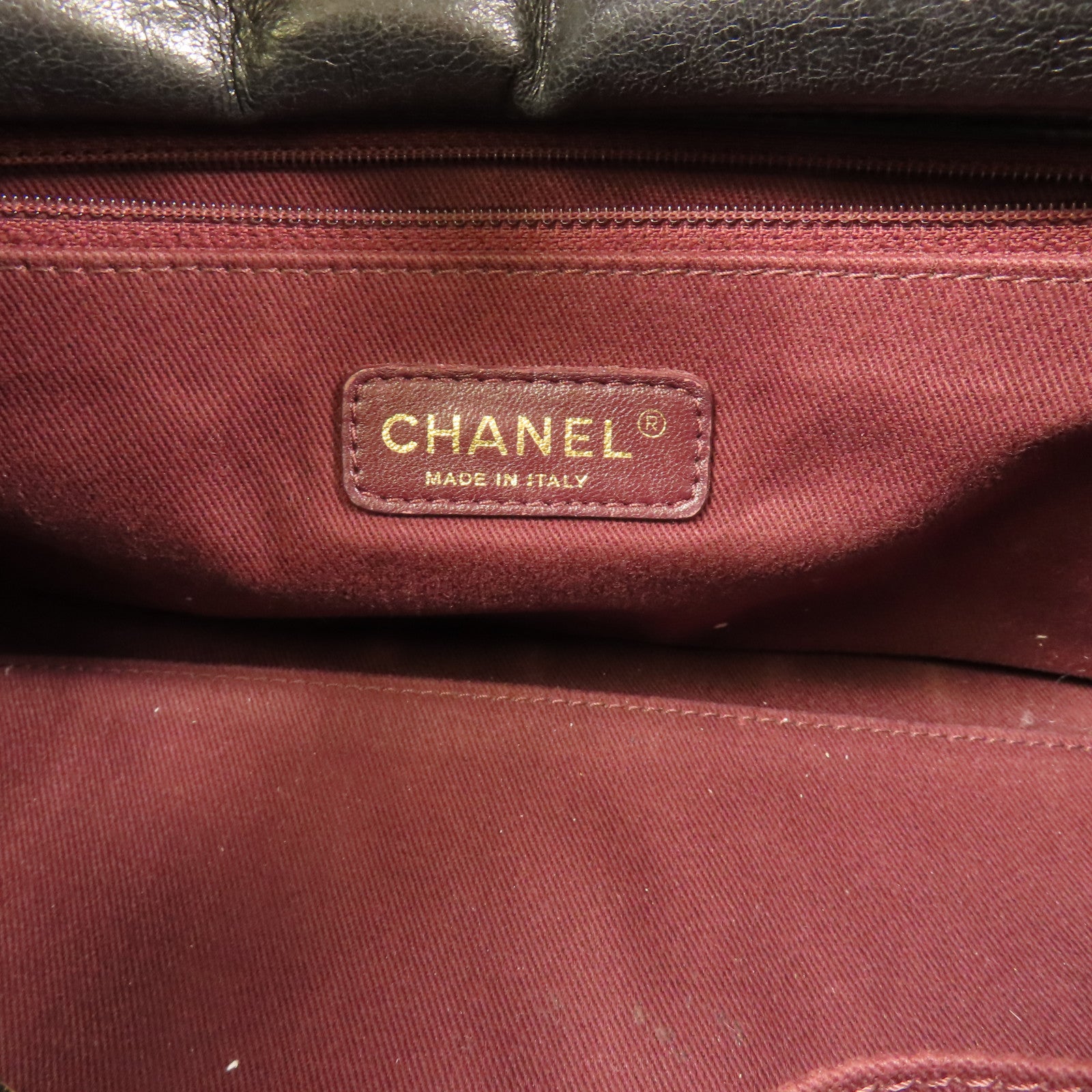CHANEL 牛皮皮革Perfect Edge Tote金扣肩背袋