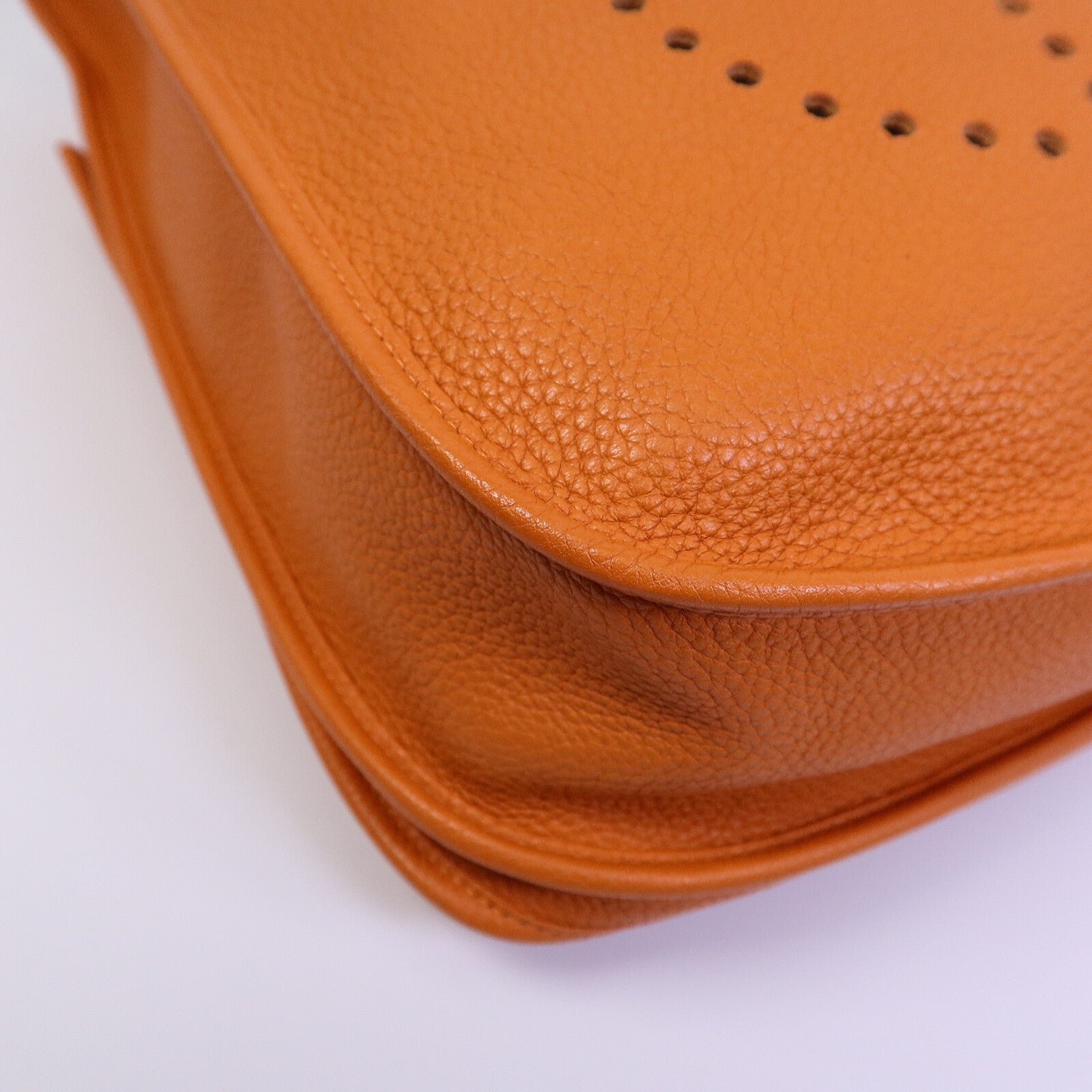 HERMES Clemence皮革Evelyne PM肩背袋