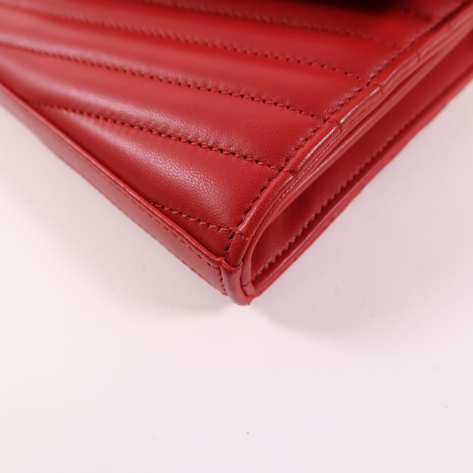 SAINT LAURENT 羊皮皮革Chain Shoulder Bag金扣鏈帶肩背袋