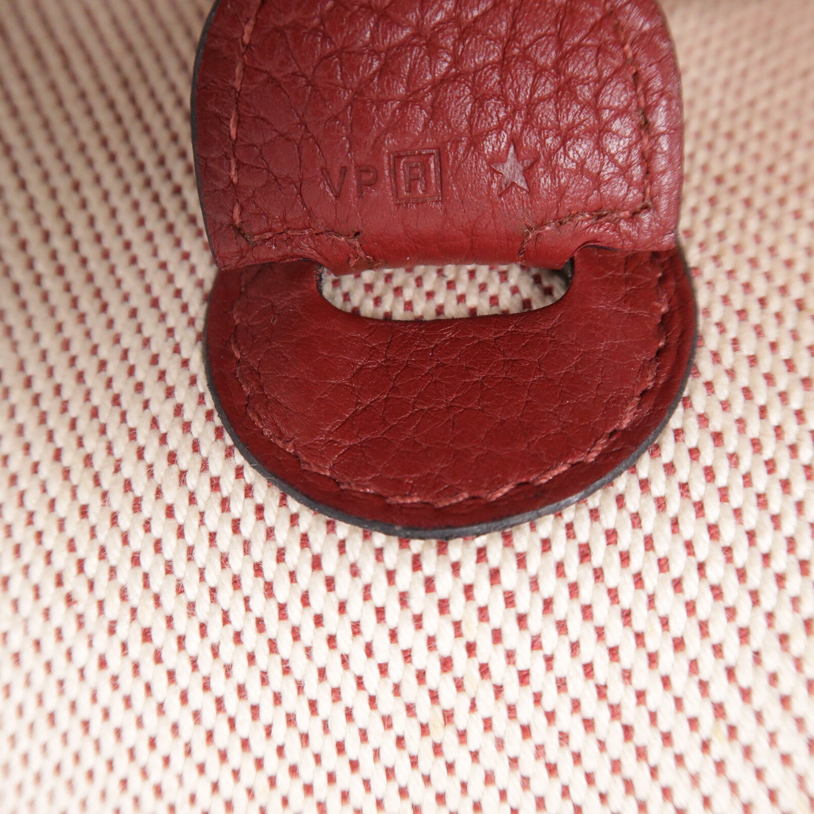 HERMES 帆布/Clemence皮革Evelyne PM肩背袋Rouge