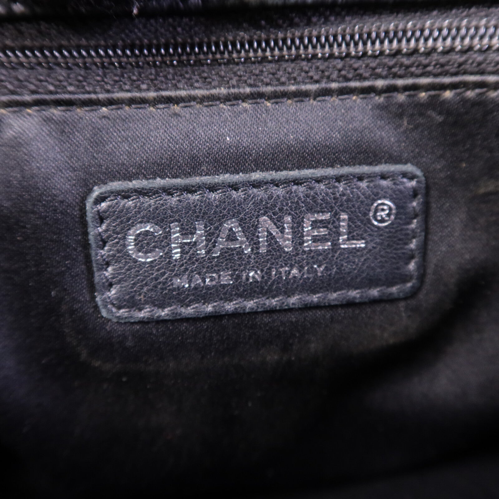 CHANEL 牛皮皮革GST銀扣鏈帶肩背袋