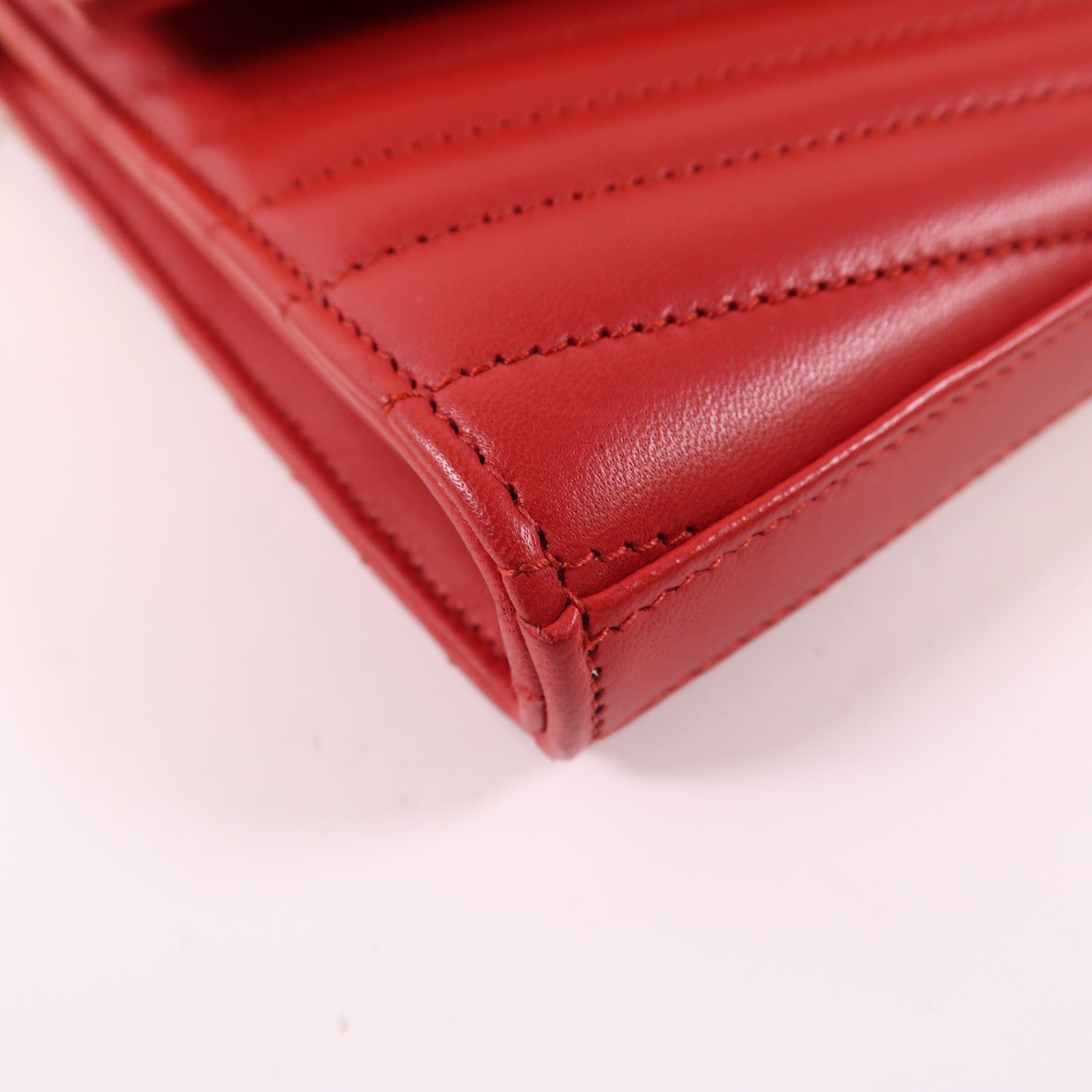 SAINT LAURENT 羊皮皮革Chain Shoulder Bag金扣鏈帶肩背袋