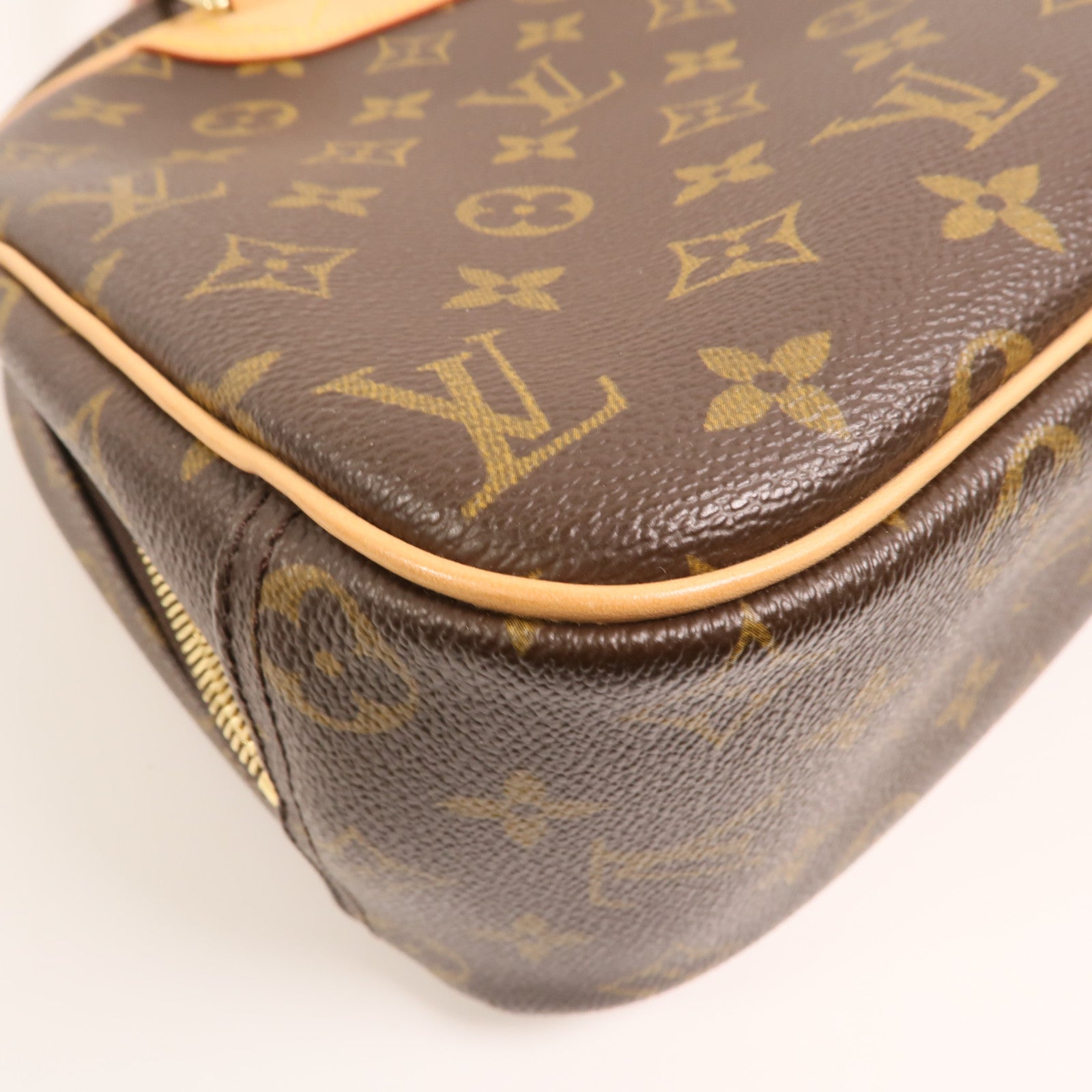 LOUIS VUITTON Monogram Trouville金扣手挽袋