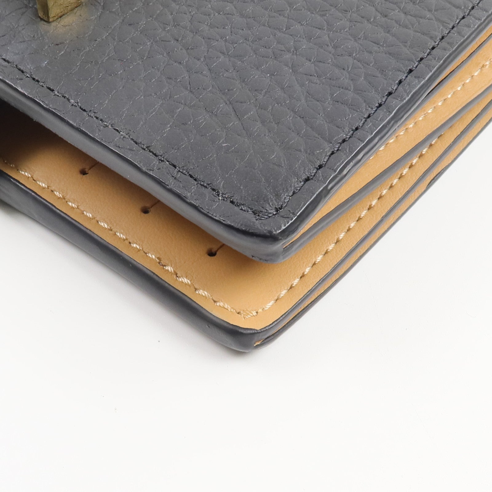 LOUIS VUITTON Taurilloni皮革Vertical Capucines Wallet錢包