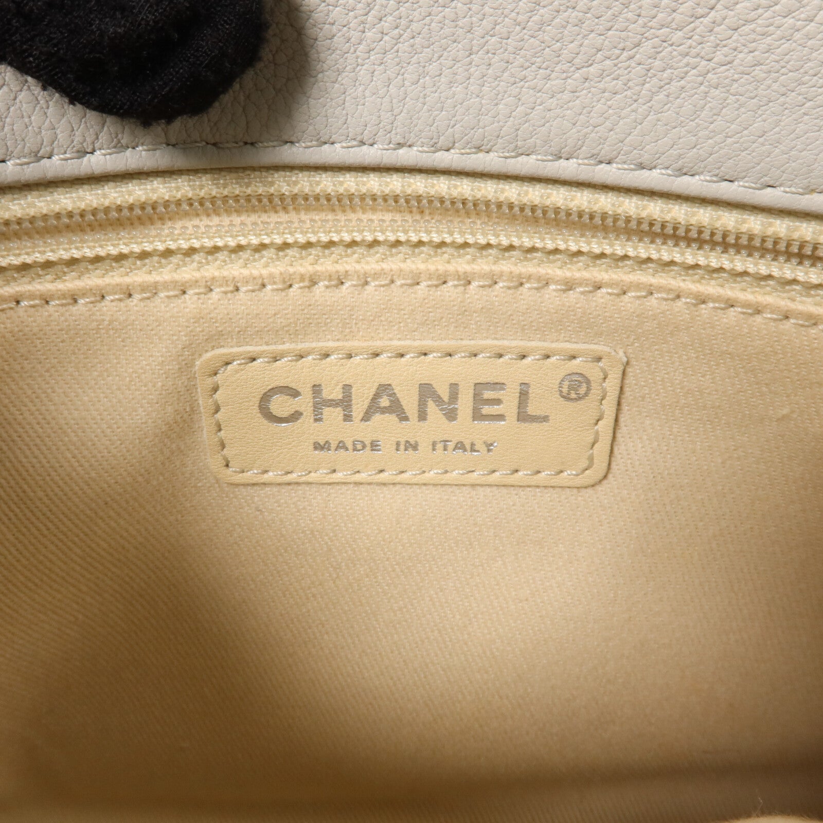 CHANEL 牛皮皮革Chain Shoulder鏈帶肩背袋