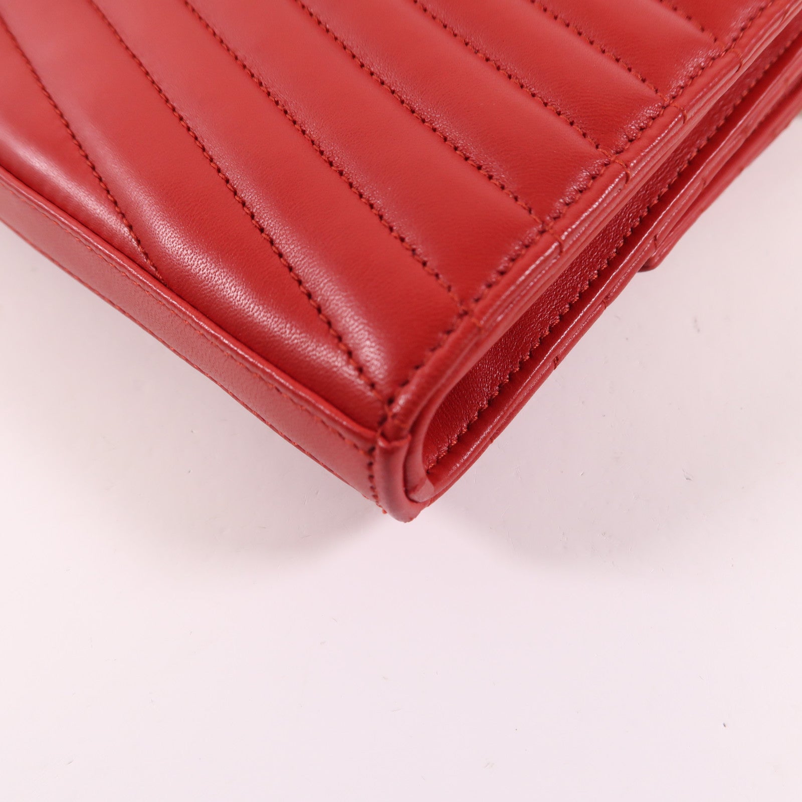 SAINT LAURENT 羊皮皮革Chain Shoulder Bag金扣鏈帶肩背袋