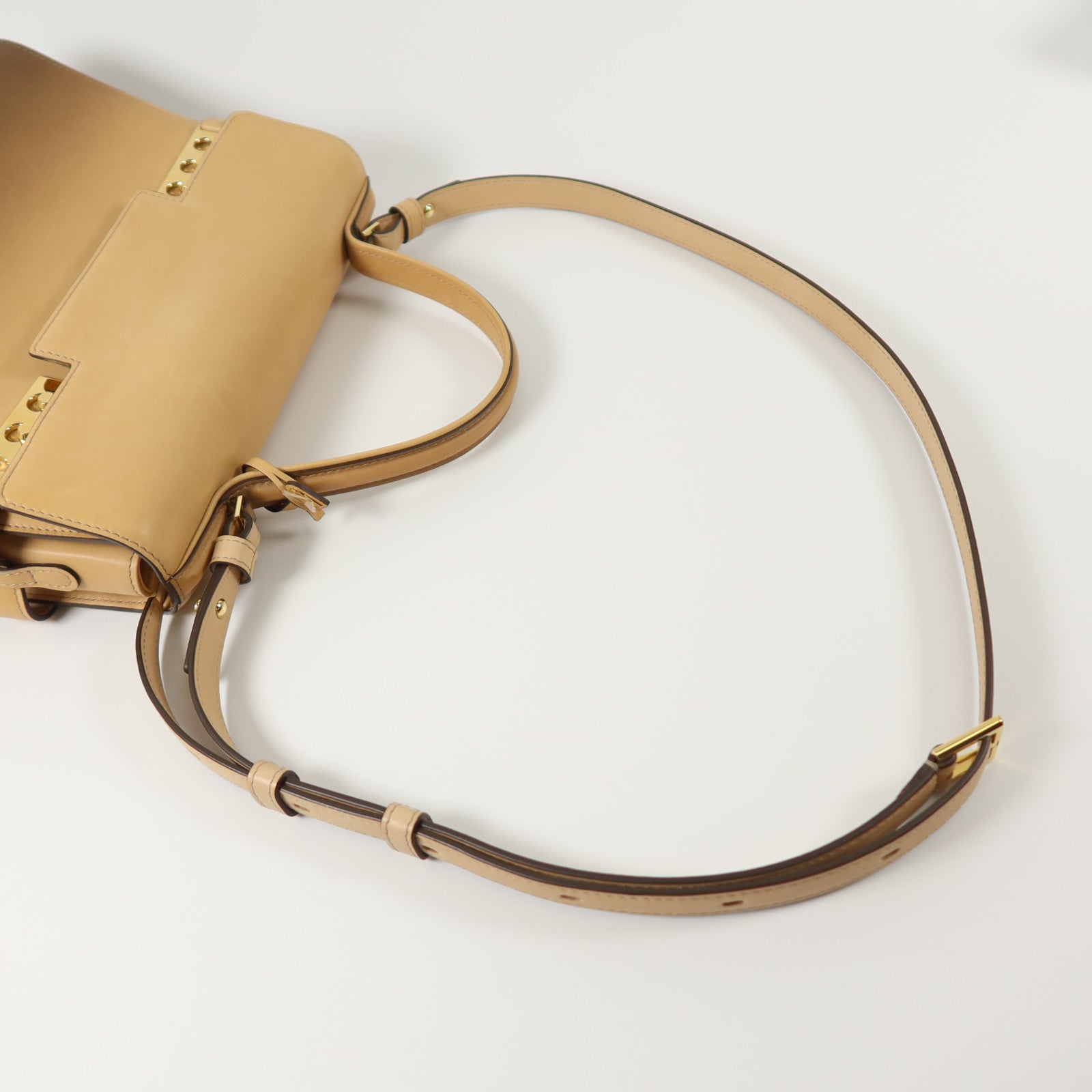 Delvaux 【激減優惠】牛皮皮革Tempete MM金扣手挽肩背兩用袋