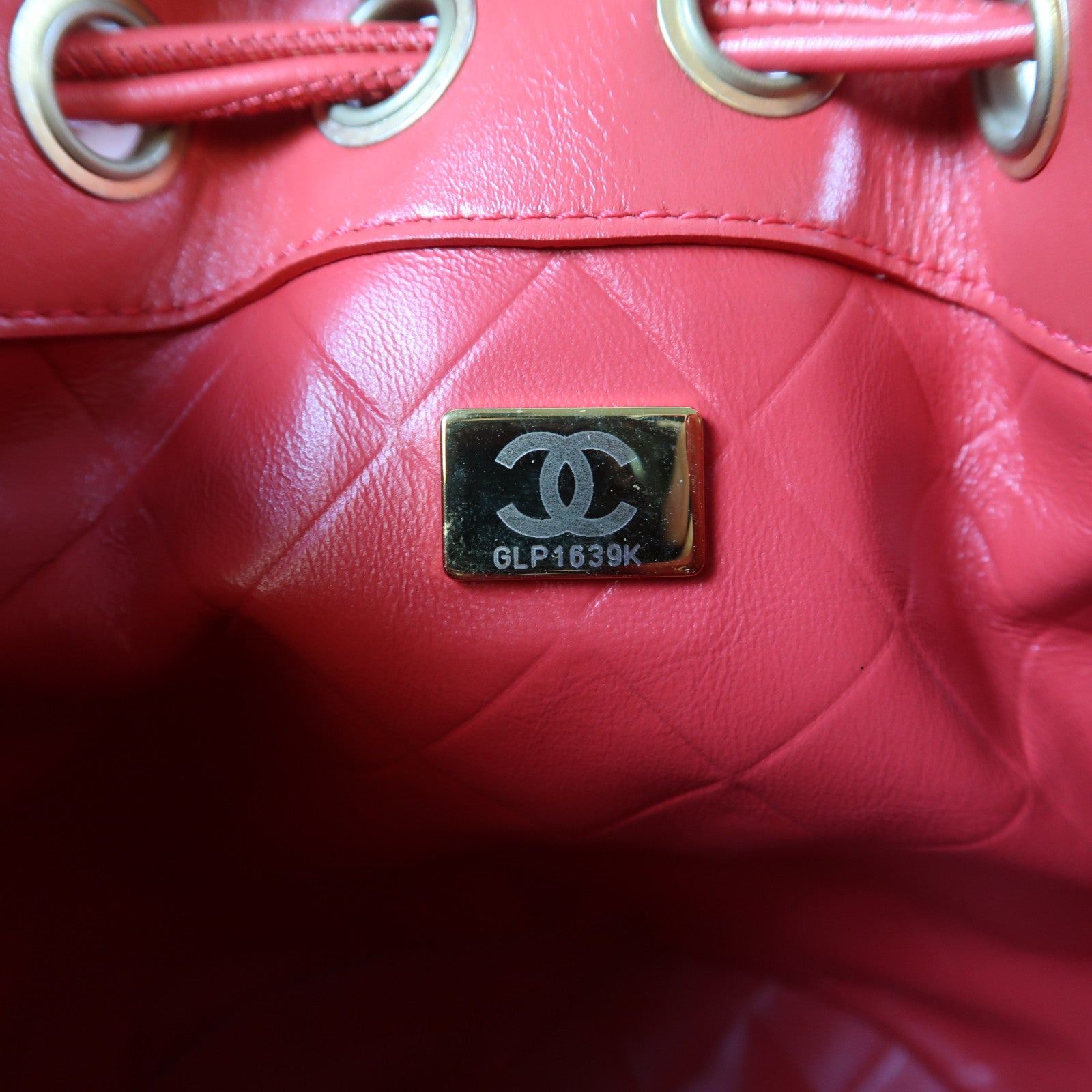 CHANEL 菱格牛皮皮革Drawstring金扣鏈帶肩背袋紅色