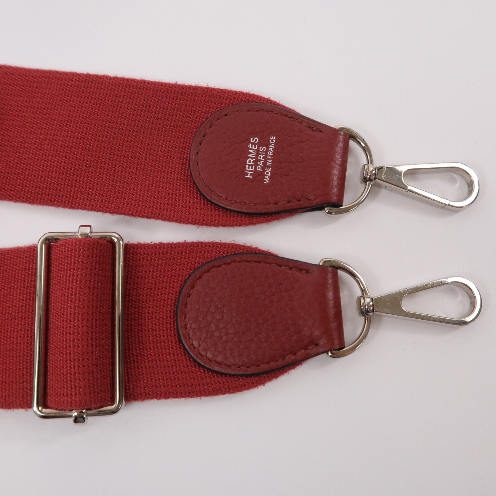 HERMES 帆布/Clemence皮革Evelyne PM肩背袋Rouge