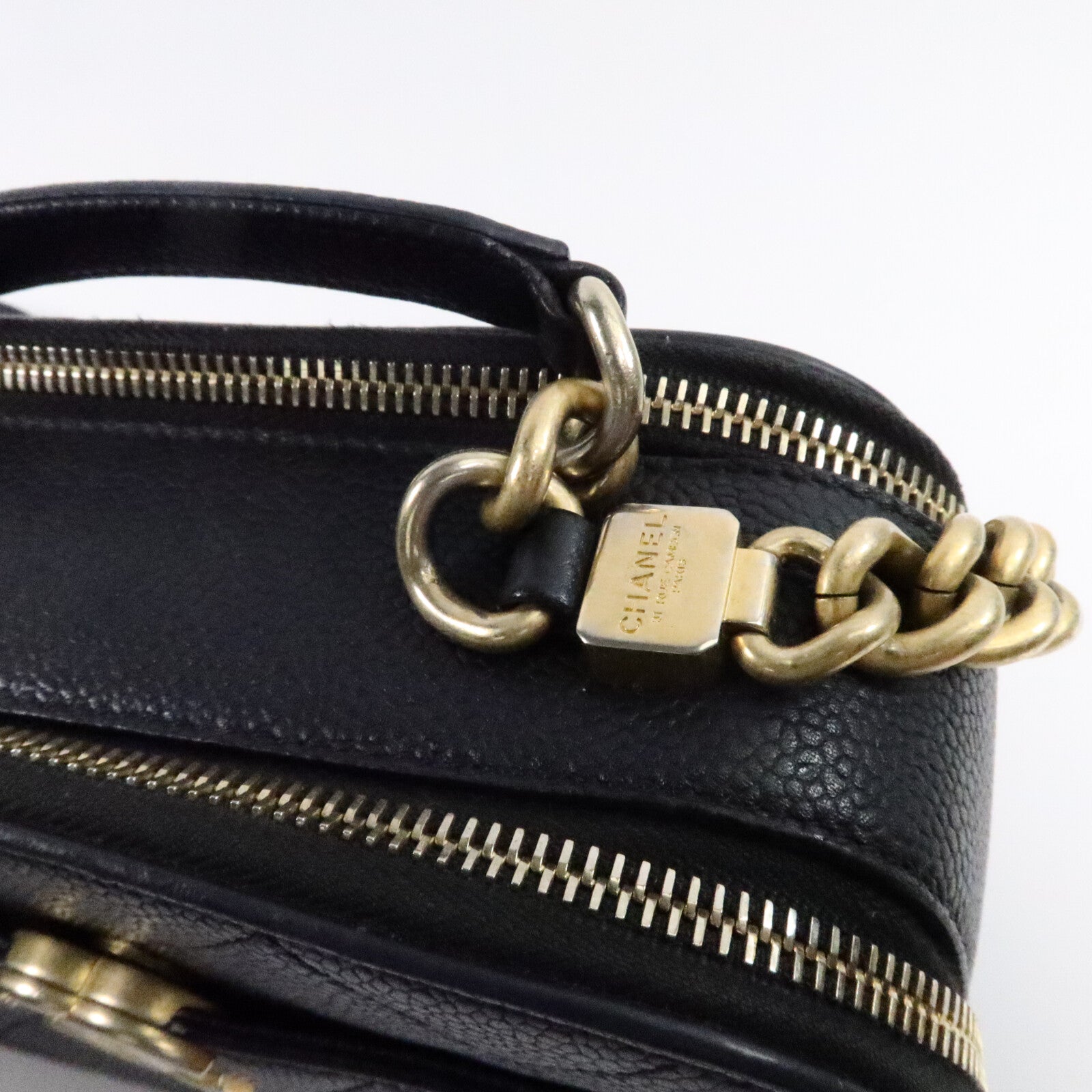CHANEL 牛皮皮革Camera Bag鏈帶肩背袋