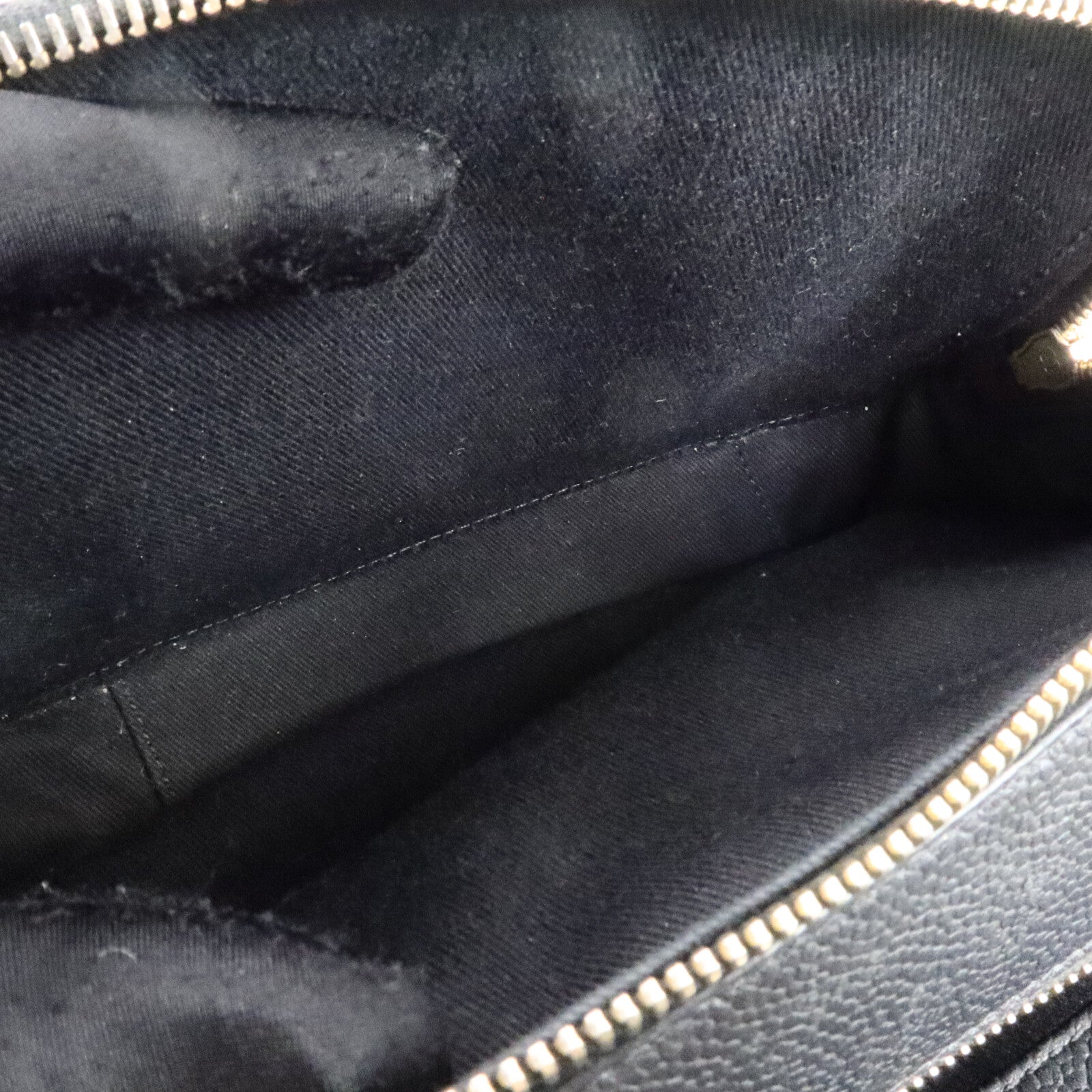 CHANEL 牛皮皮革Camera Bag鏈帶肩背袋