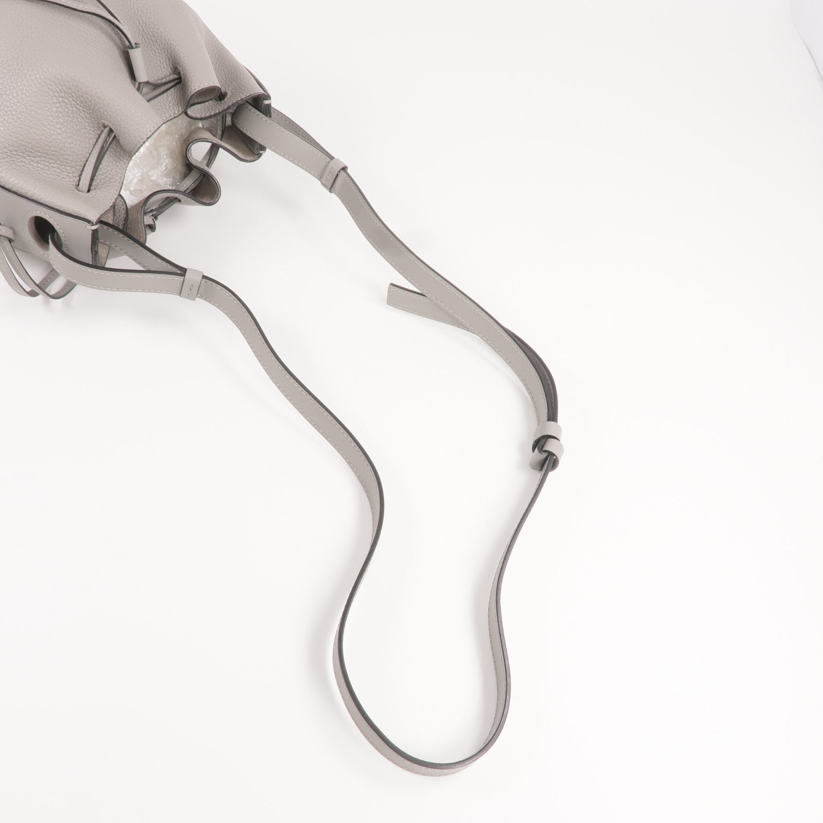 LOEWE 牛皮皮革Balloon Bag Small銀扣肩背袋