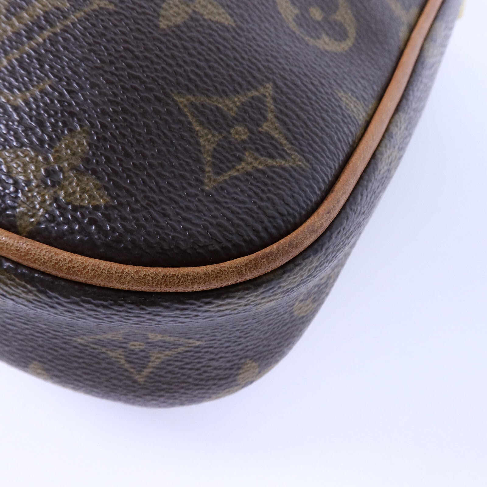 LOUIS VUITTON Monogram Pochette Gange肩背袋