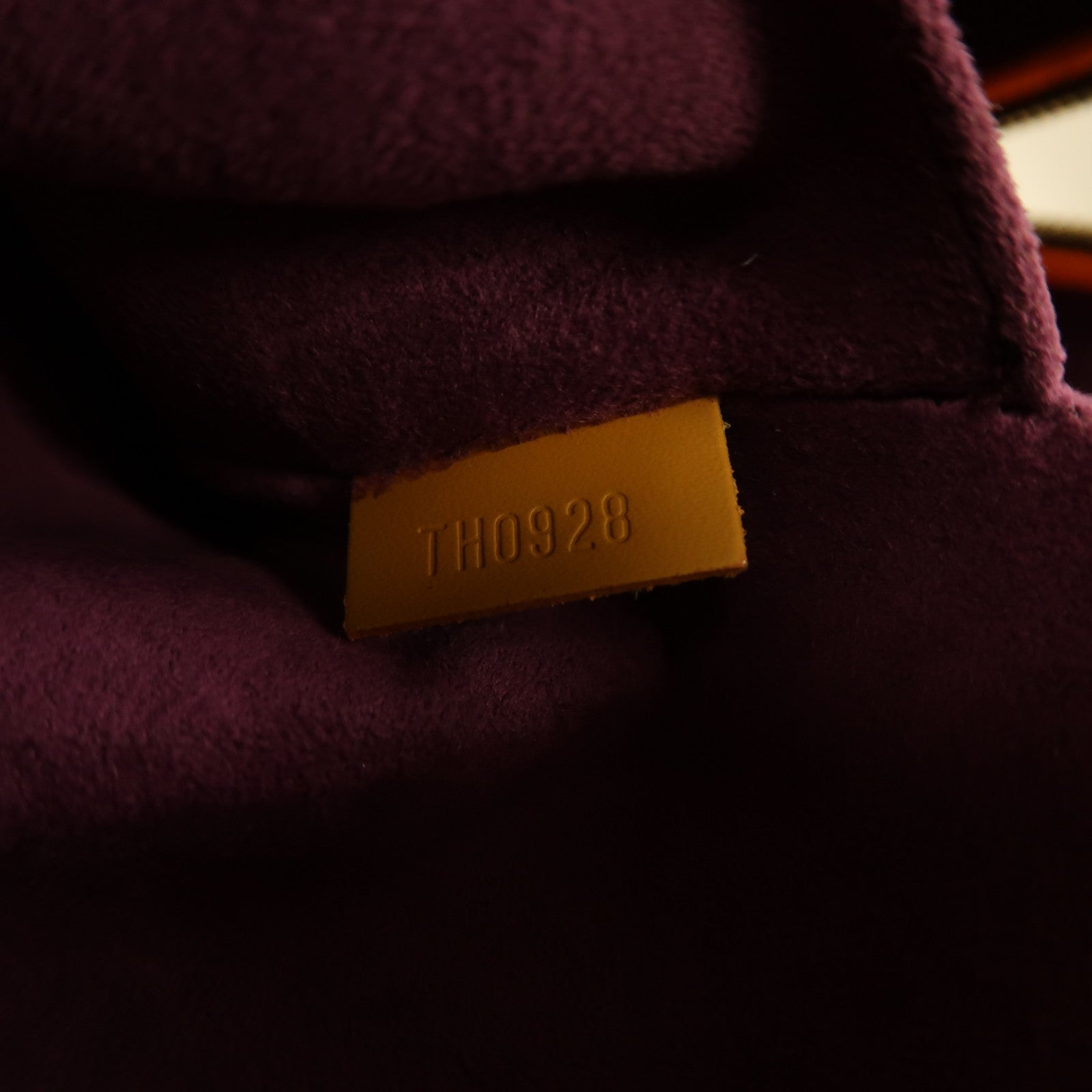 LOUIS VUITTON【激減優惠】 Epi皮革Jasmin金扣手挽袋黃色