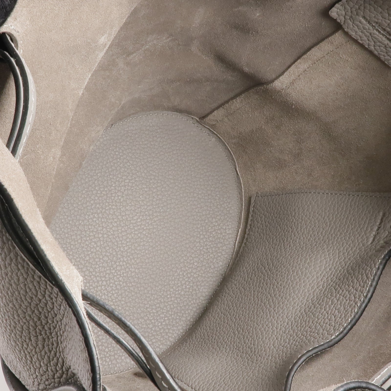 LOEWE 牛皮皮革Balloon Bag Small銀扣肩背袋