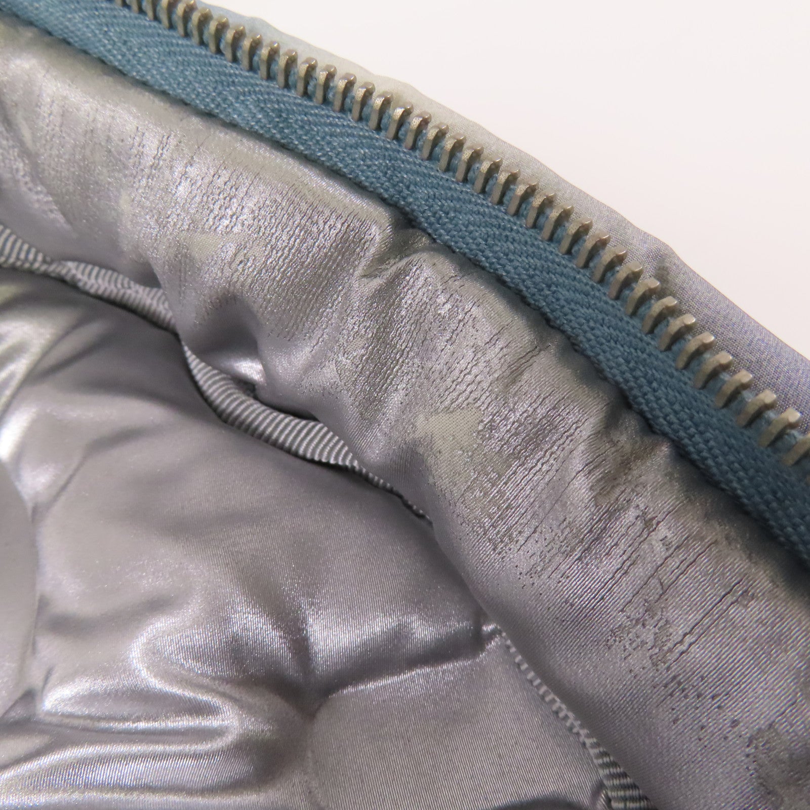 CHANEL 尼龍Doudoune Backpack銀扣背包