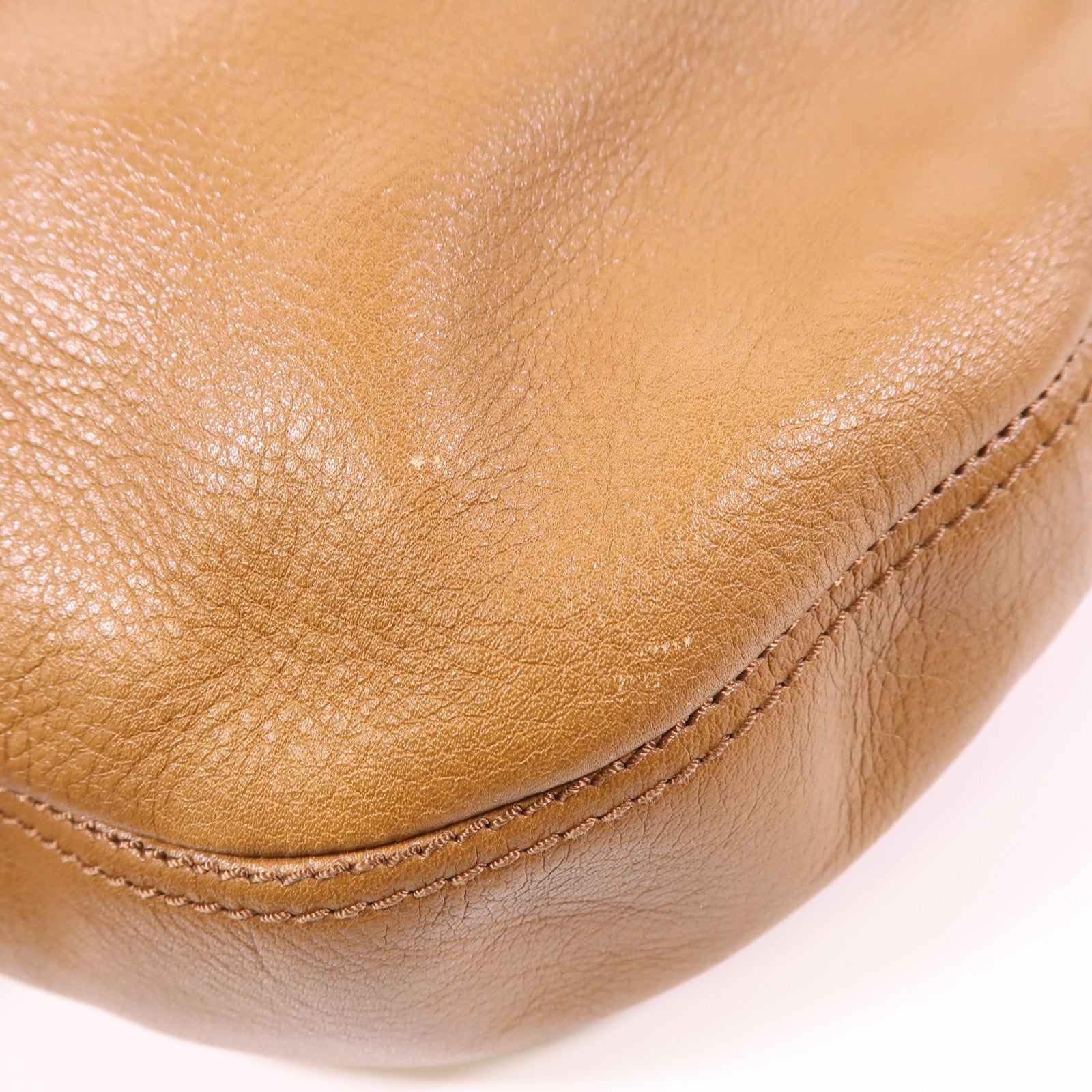 BURBERRY 牛皮皮革Shoulder Bag金扣肩背袋