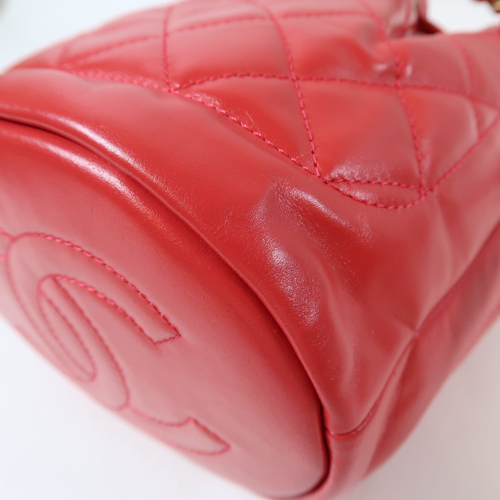 CHANEL 菱格牛皮皮革Drawstring金扣鏈帶肩背袋紅色