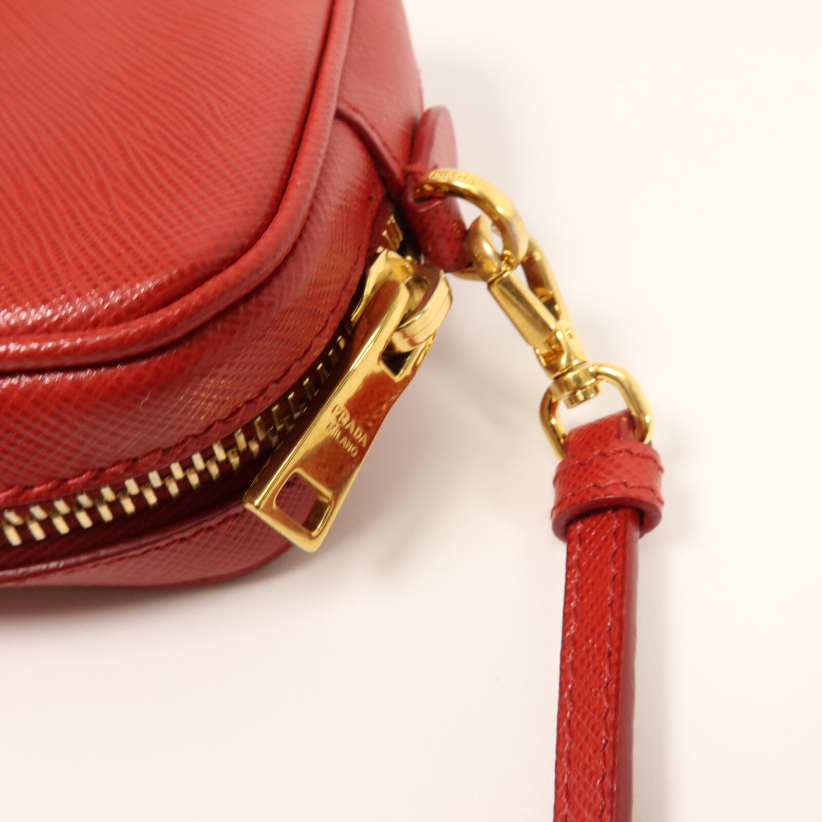 PRADA 牛皮皮革Camera Bag肩背袋
