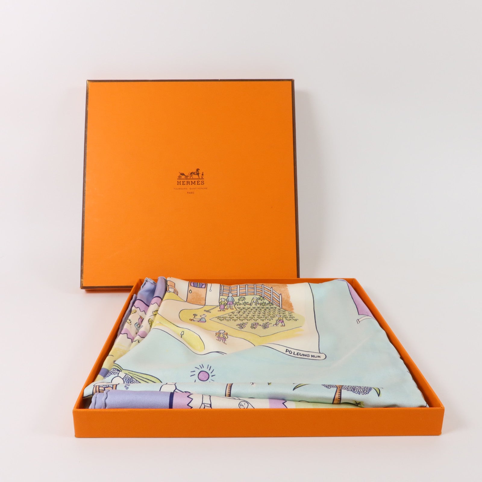 HERMES 絲質Scarf 90X90絲巾