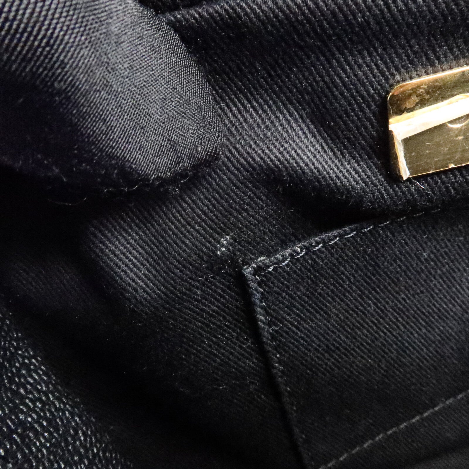 CHANEL 牛皮皮革Camera Bag鏈帶肩背袋