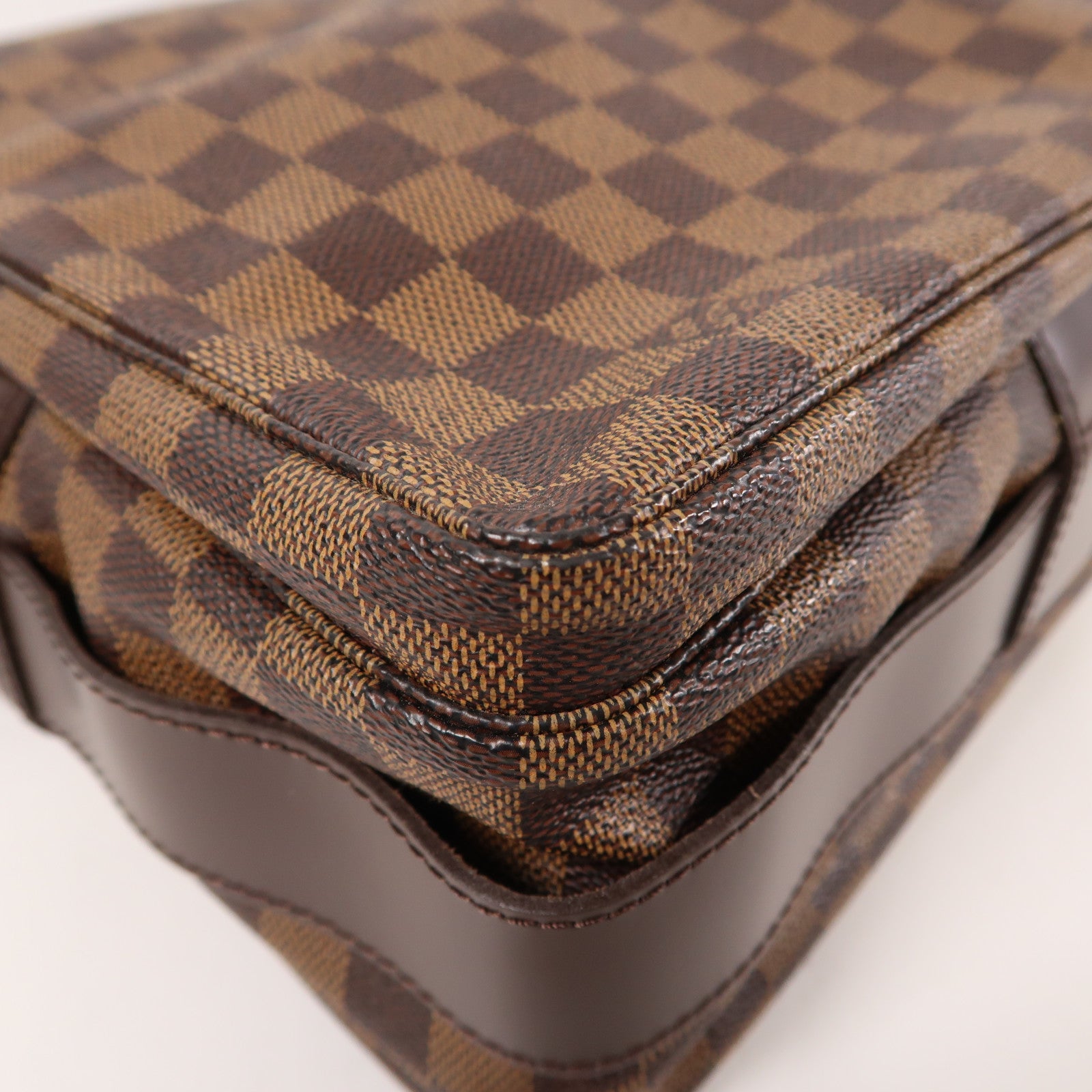 LOUIS VUITTON 【激減優惠】Damier Naviglio金扣肩背袋